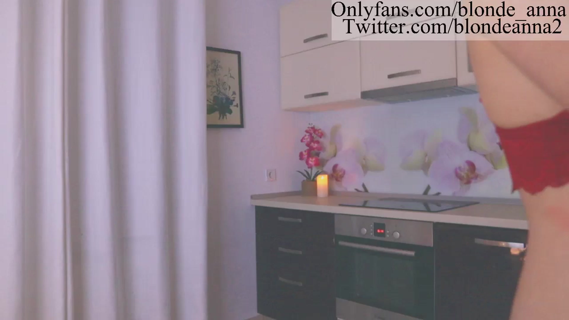 Gallery image thumbnail from Anna_Brown's myfreecams stream on, 09/16/2023, 11:44 image 10 of 20