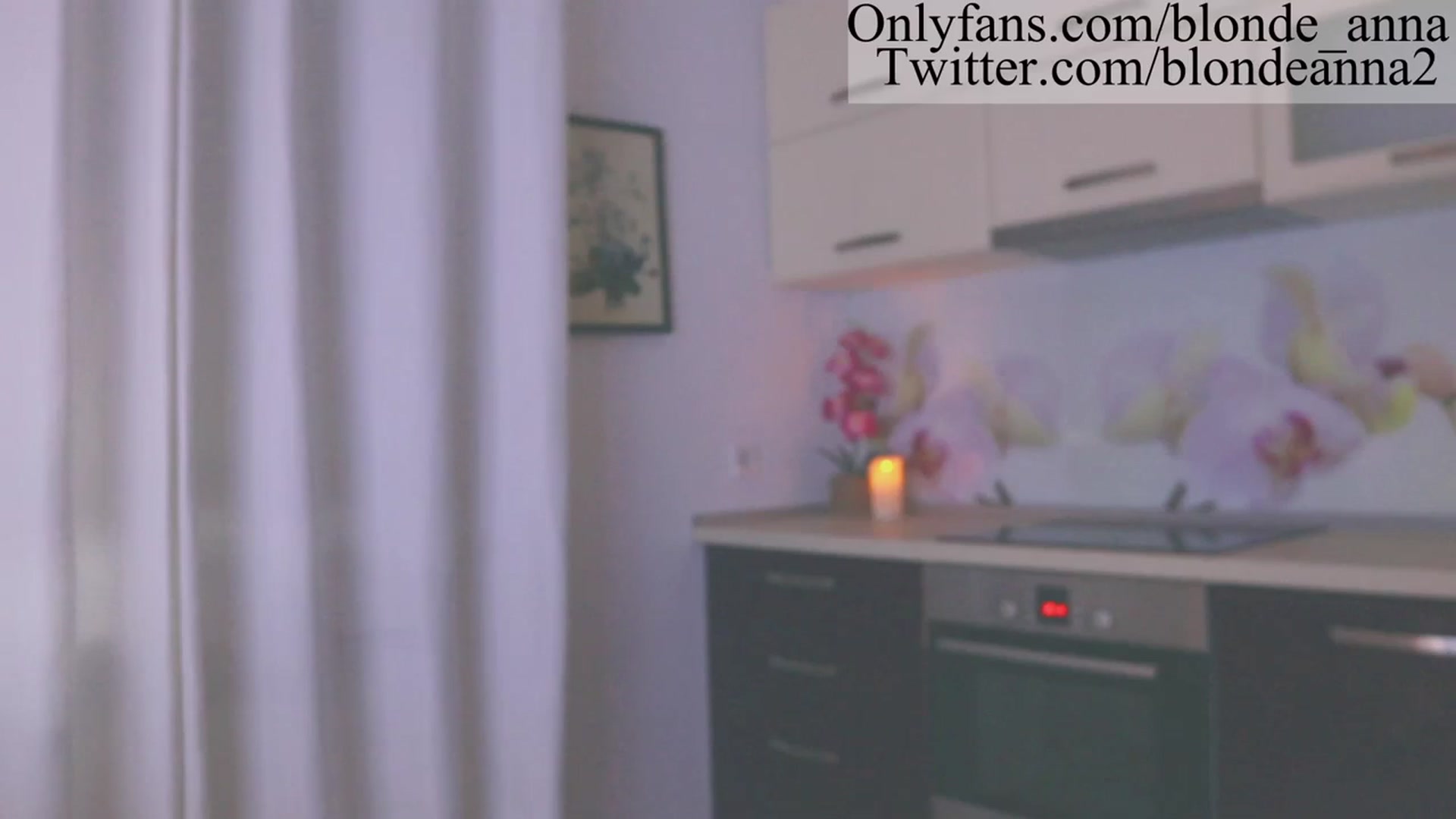 Gallery image thumbnail from Anna_Brown's myfreecams stream on, 09/16/2023, 15:38 image 16 of 20