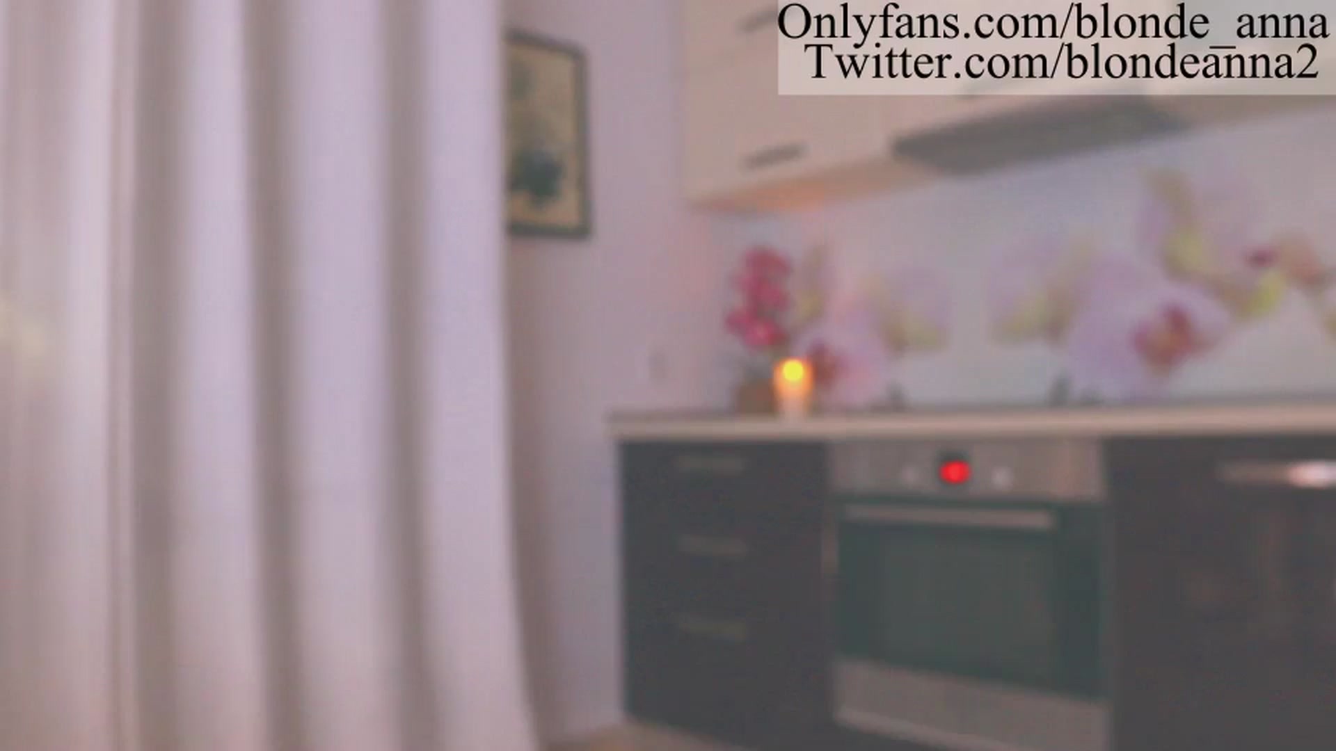 Gallery image thumbnail from Anna_Brown's myfreecams stream on, 09/17/2023, 11:58 image 3 of 20