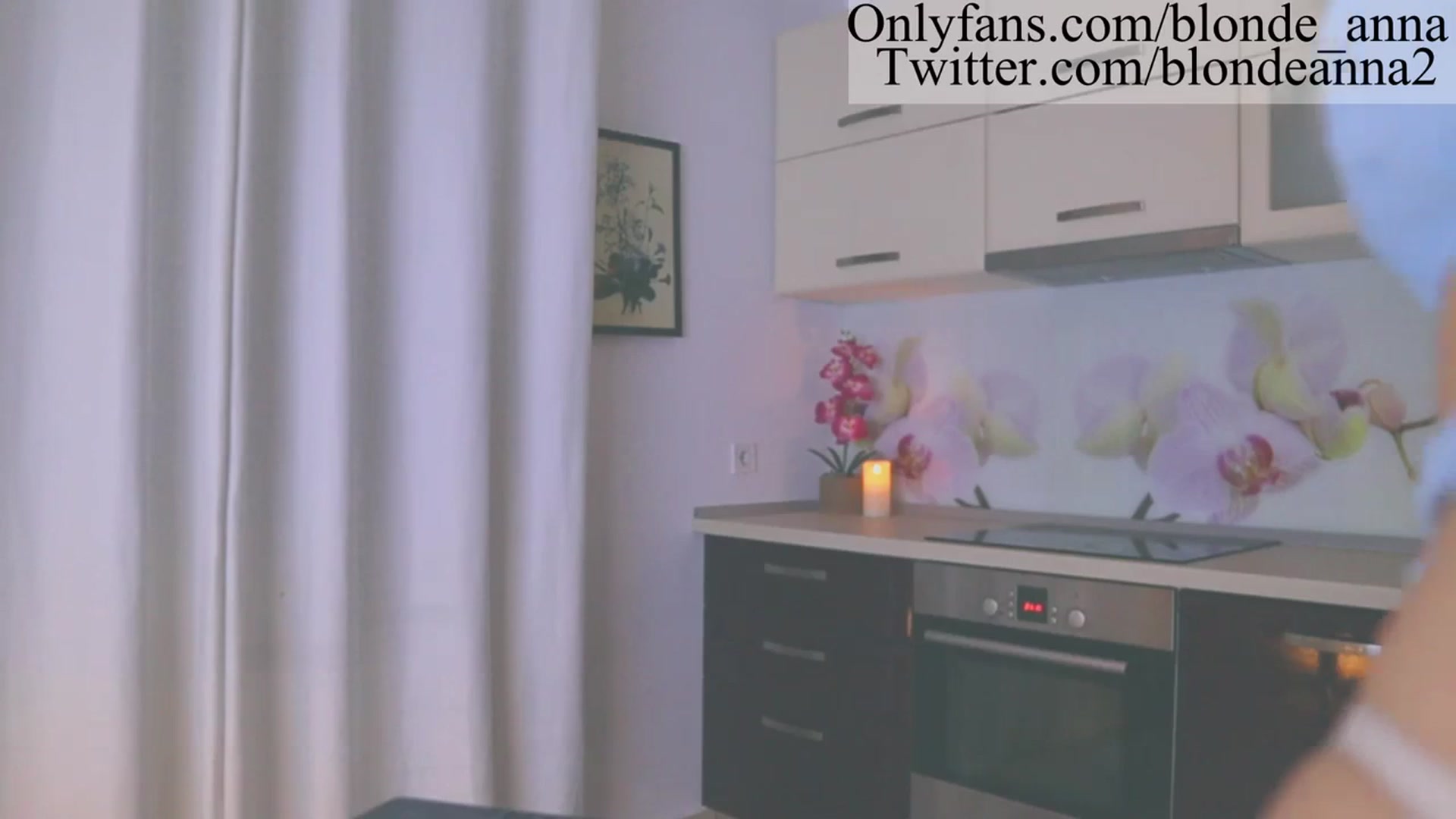 Gallery image thumbnail from Anna_Brown's myfreecams stream on, 09/20/2023, 16:50 image 8 of 20