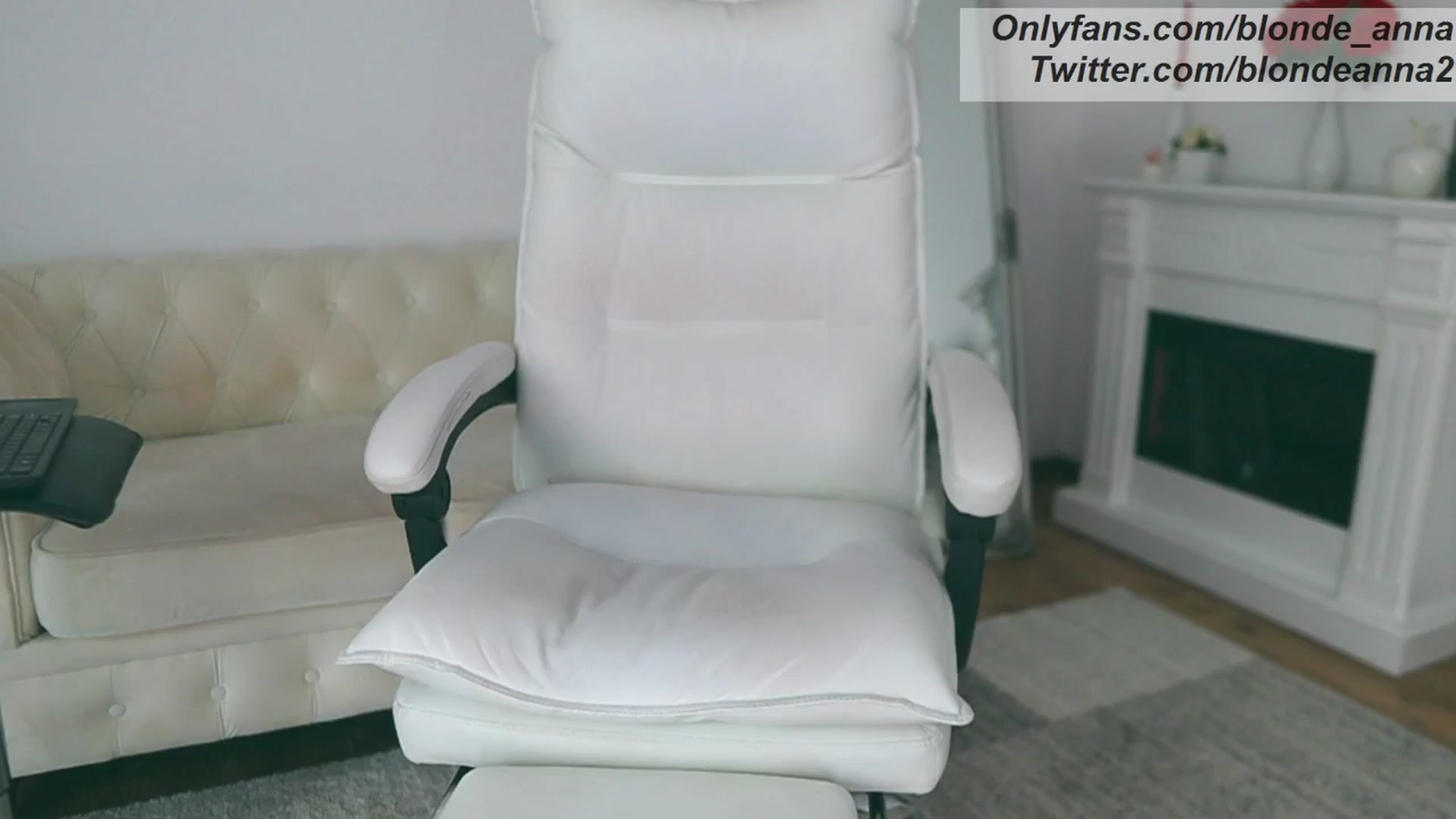 Gallery image thumbnail from Anna_Brown's myfreecams stream on, 05/13/2024, 11:30 image 7 of 20