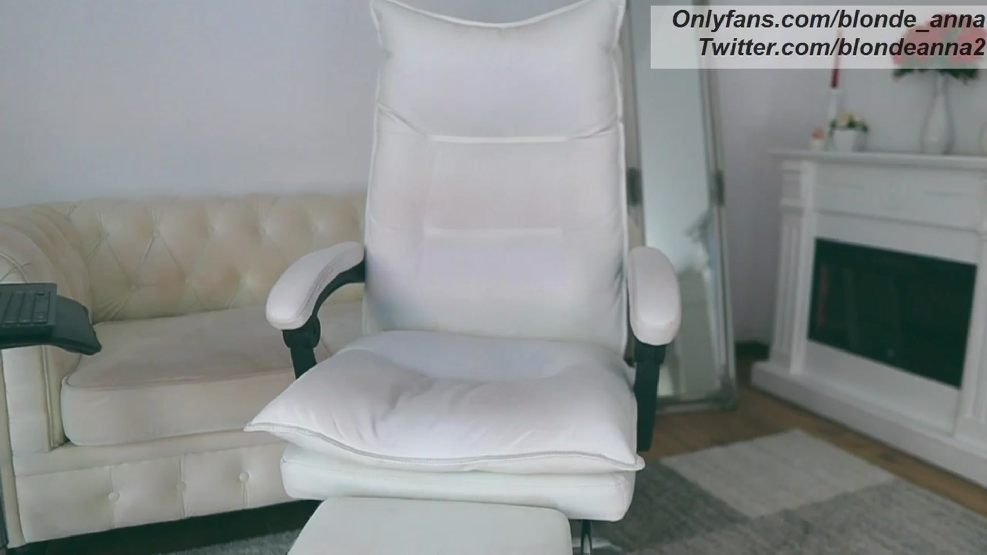 Gallery image thumbnail from Anna_Brown's myfreecams stream on, 05/13/2024, 12:36 image 15 of 20