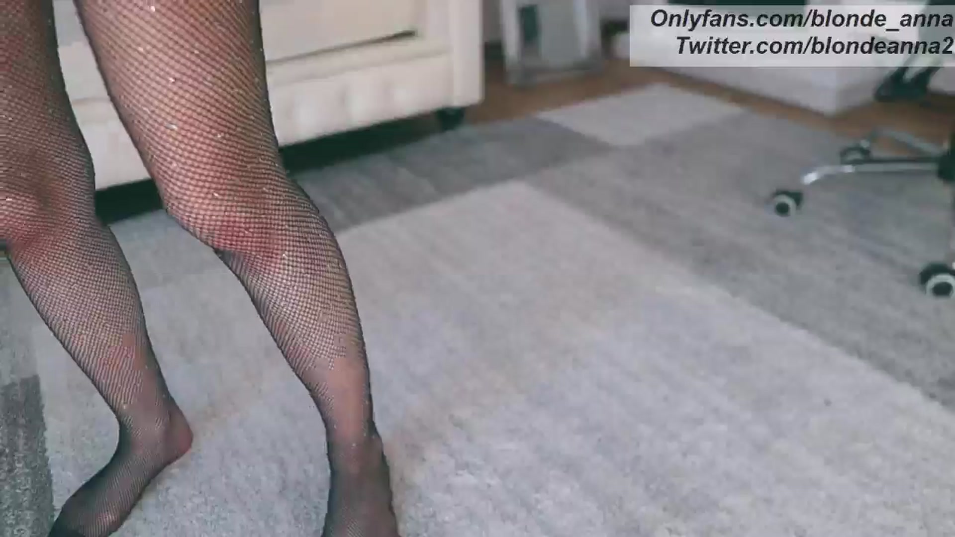 Gallery image thumbnail from Anna_Brown's myfreecams stream on, 05/13/2024, 14:56 image 3 of 20