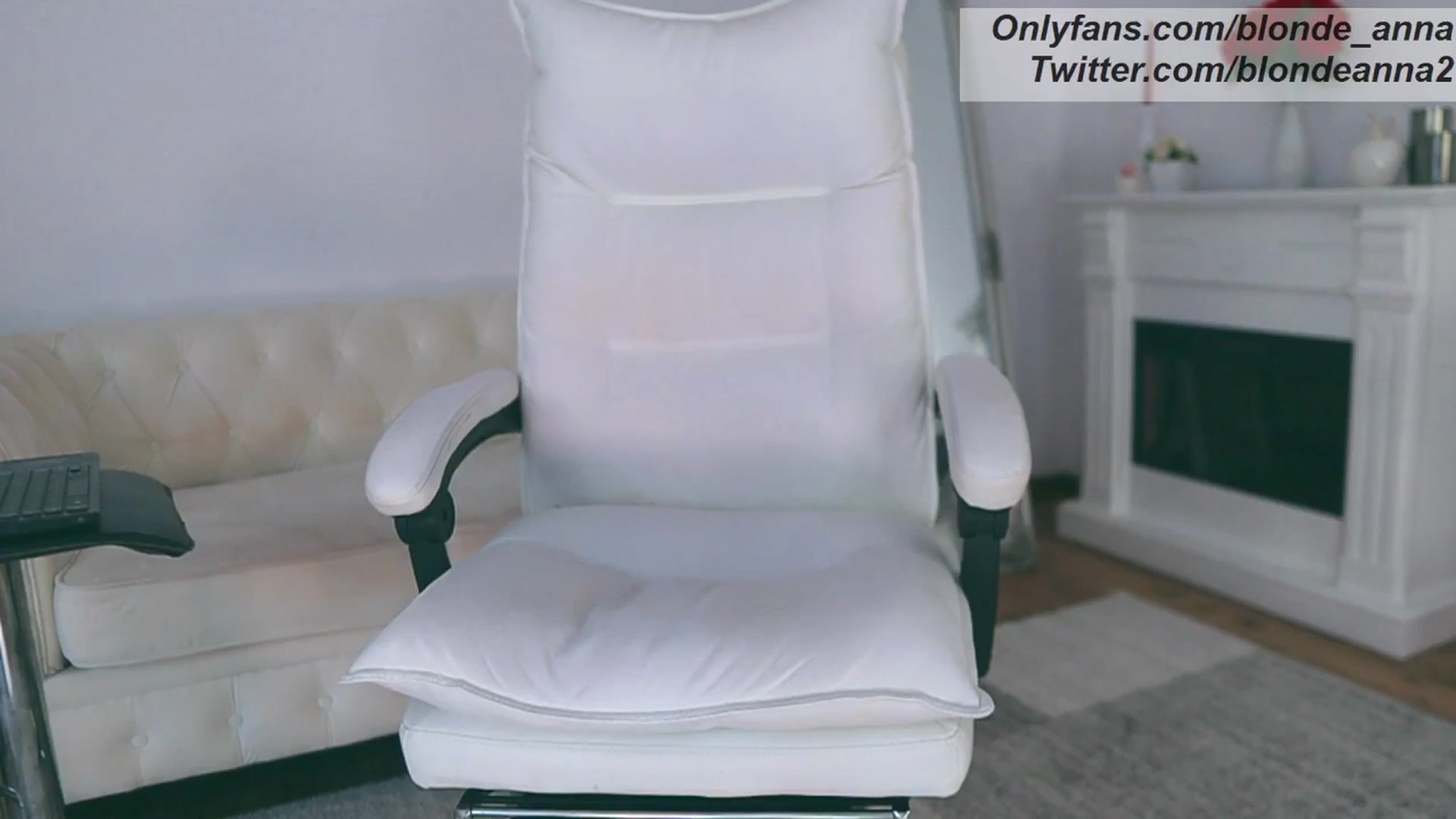 Gallery image thumbnail from Anna_Brown's myfreecams stream on, 05/13/2024, 14:56 image 11 of 20