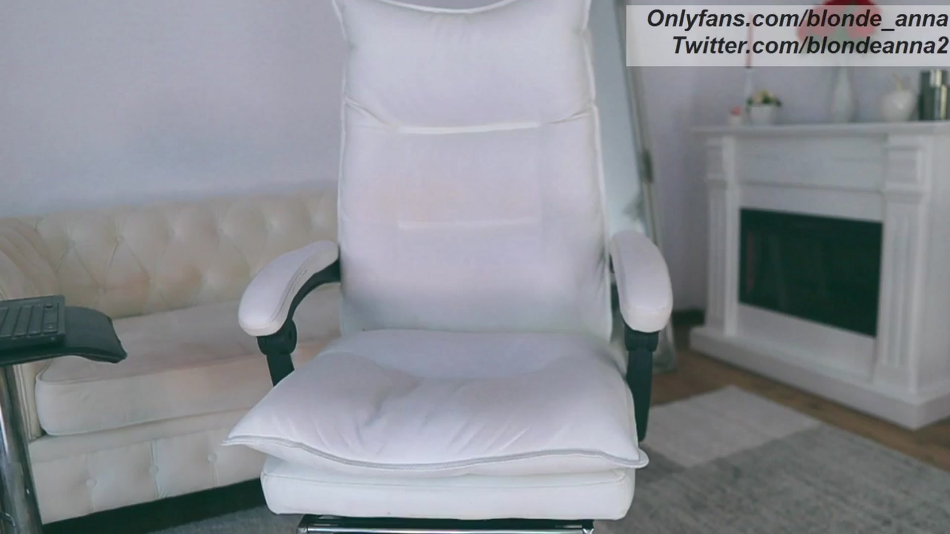 Gallery image thumbnail from Anna_Brown's myfreecams stream on, 05/13/2024, 14:56 image 14 of 20