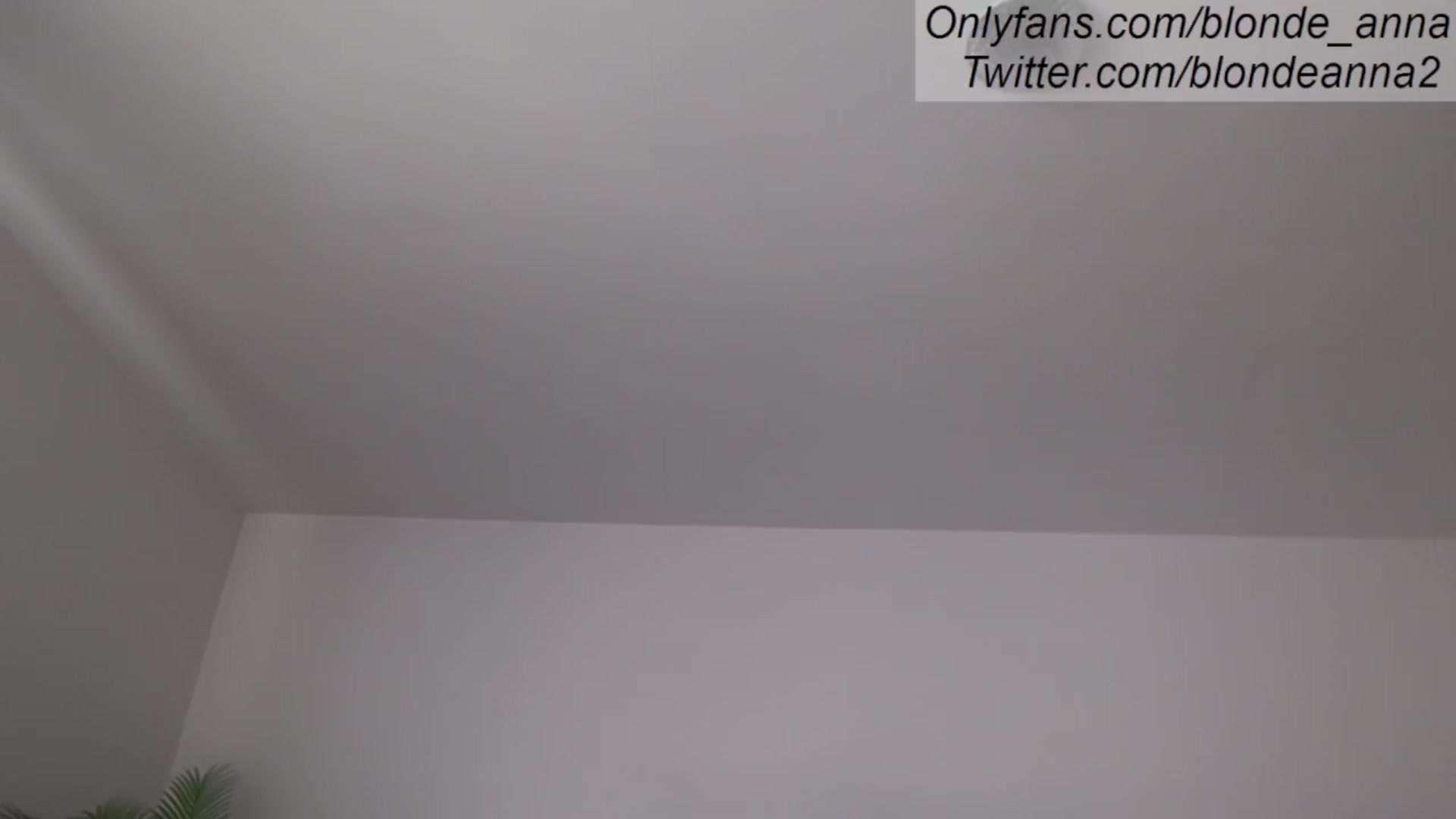 Gallery image thumbnail from Anna_Brown's myfreecams stream on, 05/15/2024, 11:25 image 12 of 20