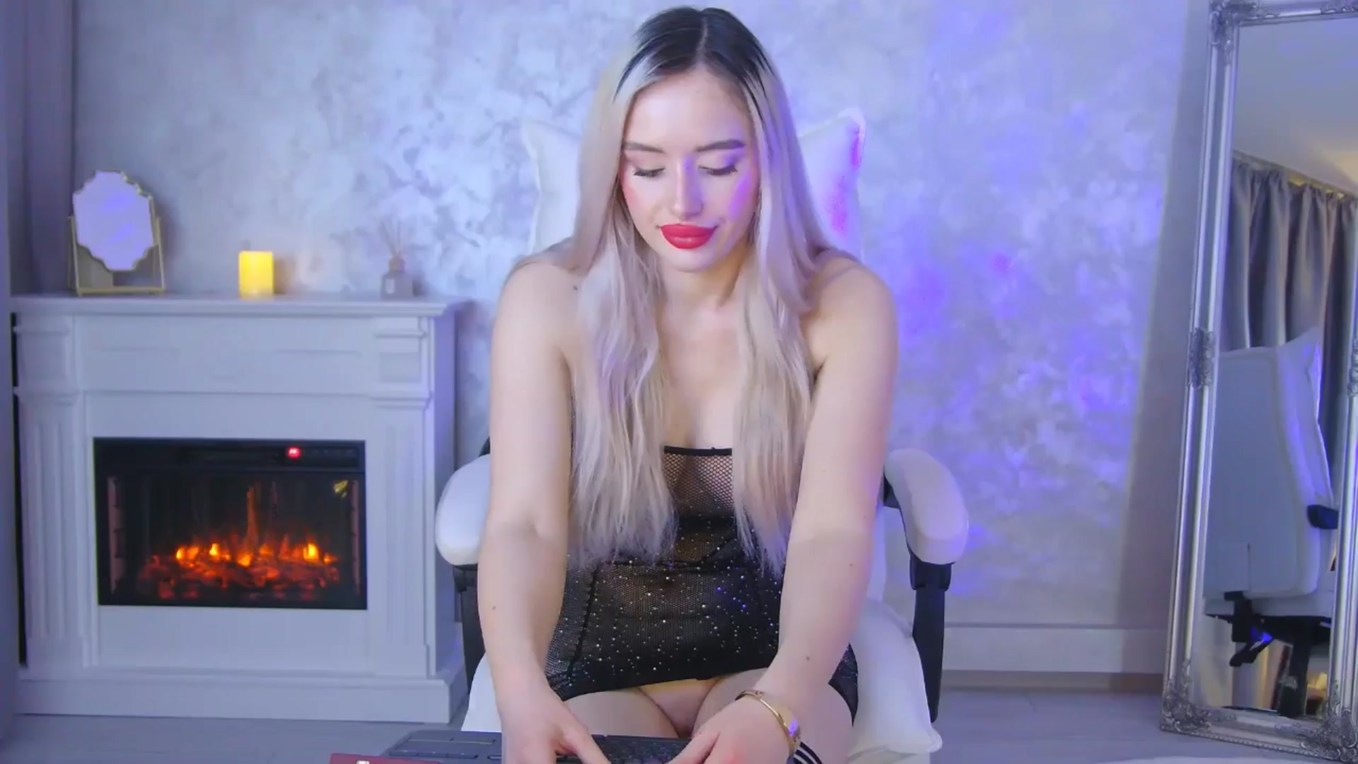 Gallery image thumbnail from Anna_Brown's myfreecams stream on, 05/05/2025, 17:06 image 1 of 20