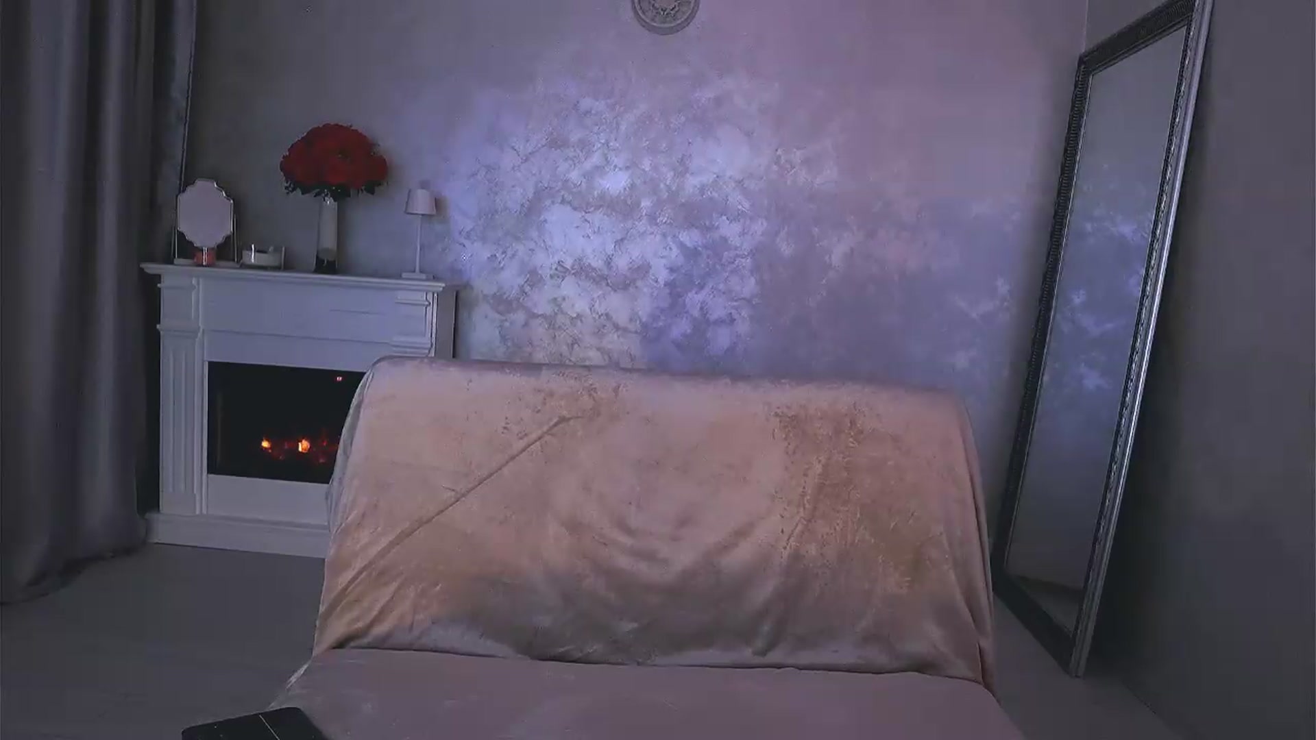 Gallery image thumbnail from Anna_Brown's myfreecams stream on, 05/10/2026, 20:49 image 3 of 20