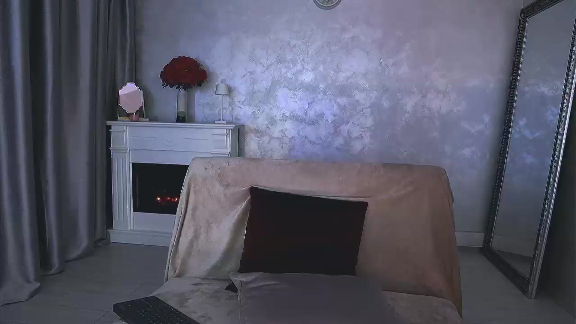 Gallery image thumbnail from Anna_Brown's myfreecams stream on, 08/10/2026, 12:31 image 2 of 20