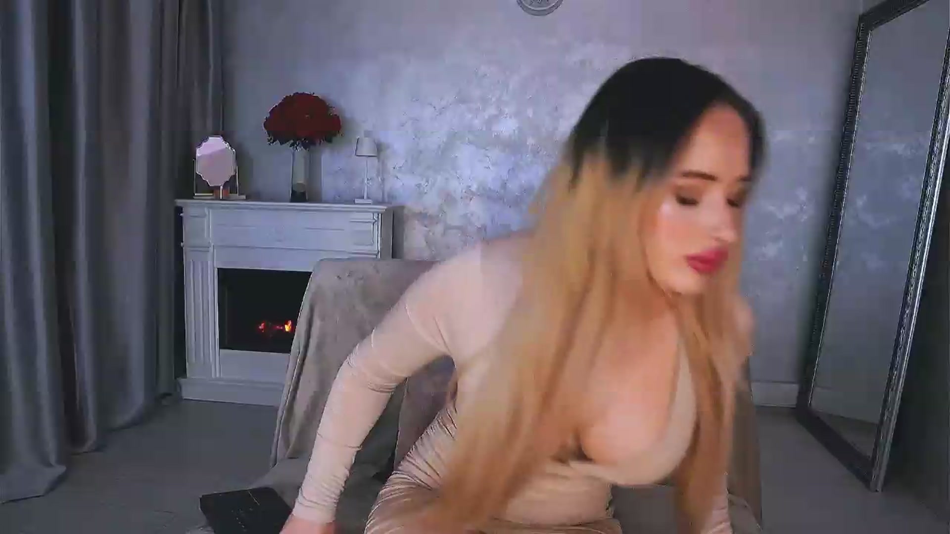 Gallery image thumbnail from Anna_Brown's myfreecams stream on, 08/10/2026, 12:31 image 14 of 20