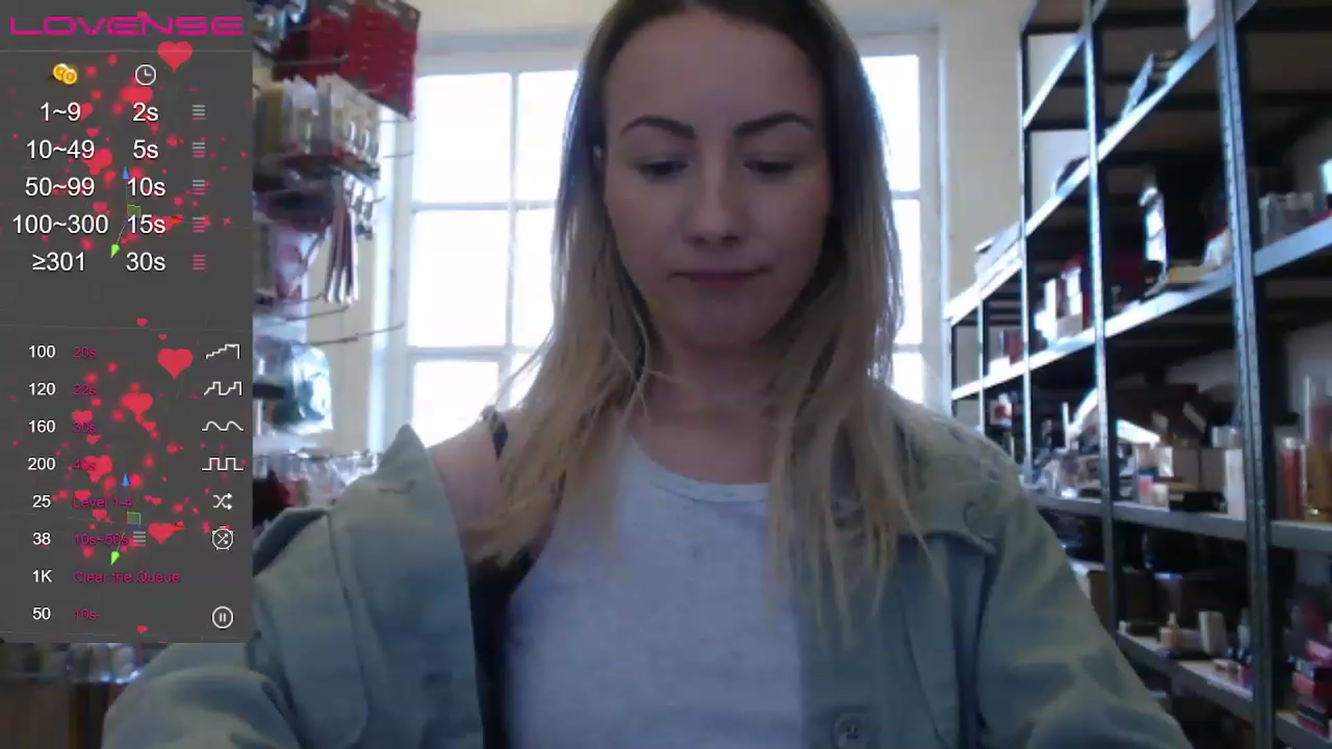 Gallery image thumbnail from Anna_E's myfreecams stream on, 11/23/2022, 14:11 image 4 of 20