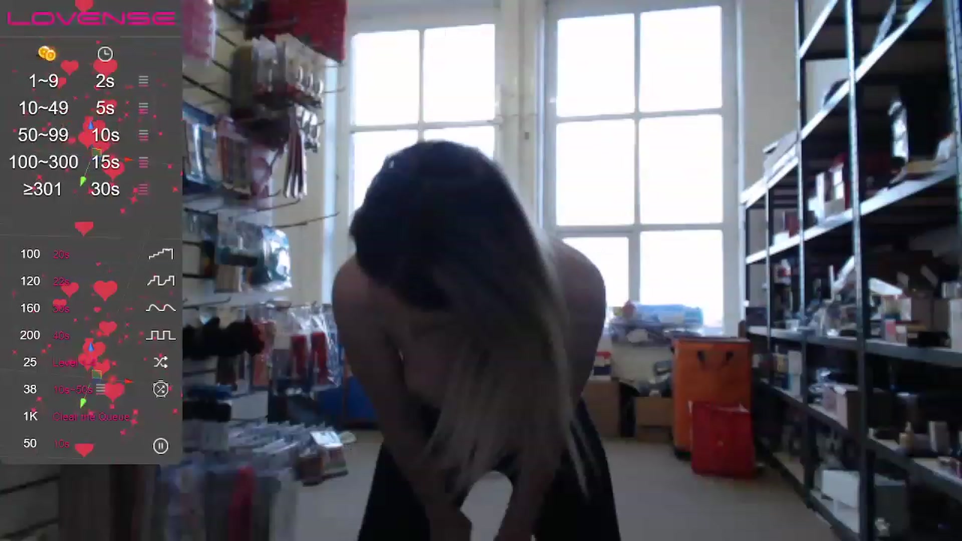 Gallery image thumbnail from Anna_E's myfreecams stream on, 11/23/2022, 14:37 image 5 of 20