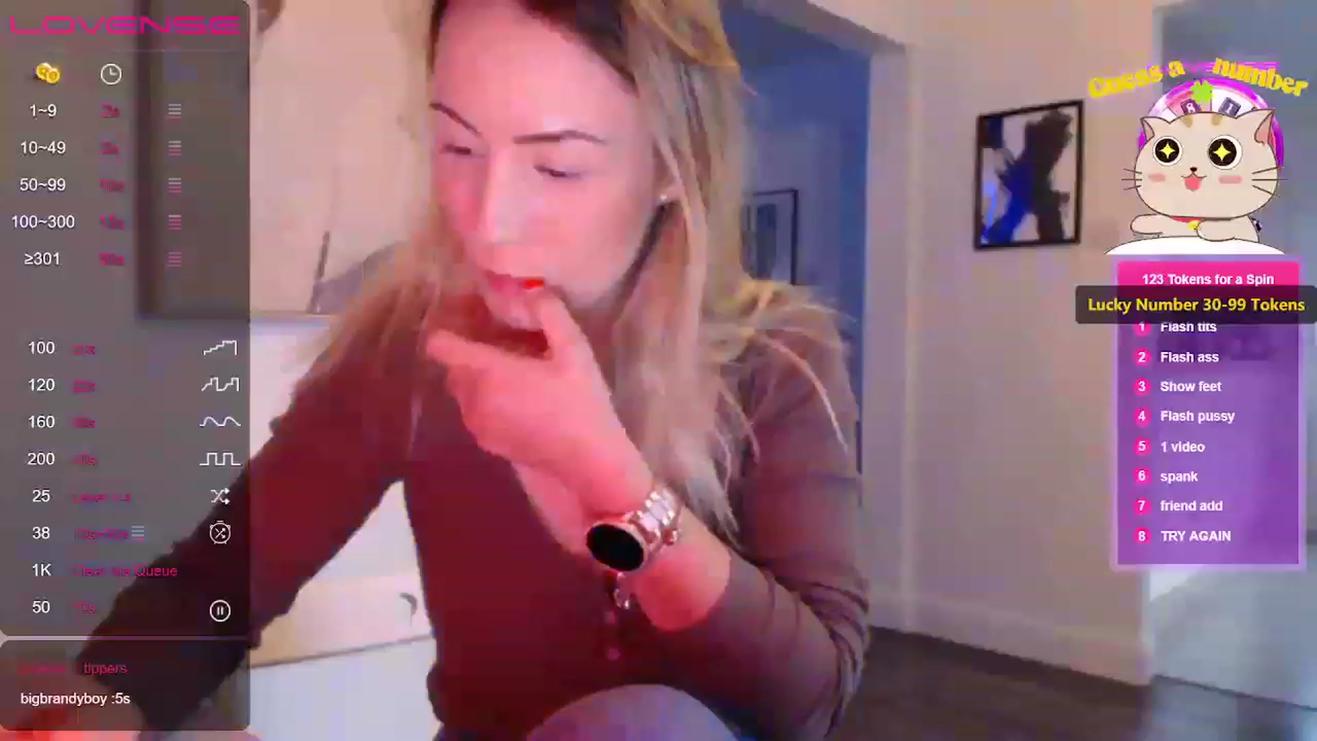Gallery image thumbnail from Anna_E's myfreecams stream on, 11/24/2022, 16:04 image 12 of 20