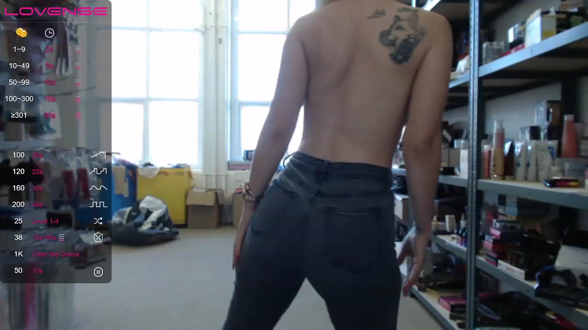 Gallery image thumbnail from Anna_E's myfreecams stream on, 11/25/2022, 14:09 image 19 of 20
