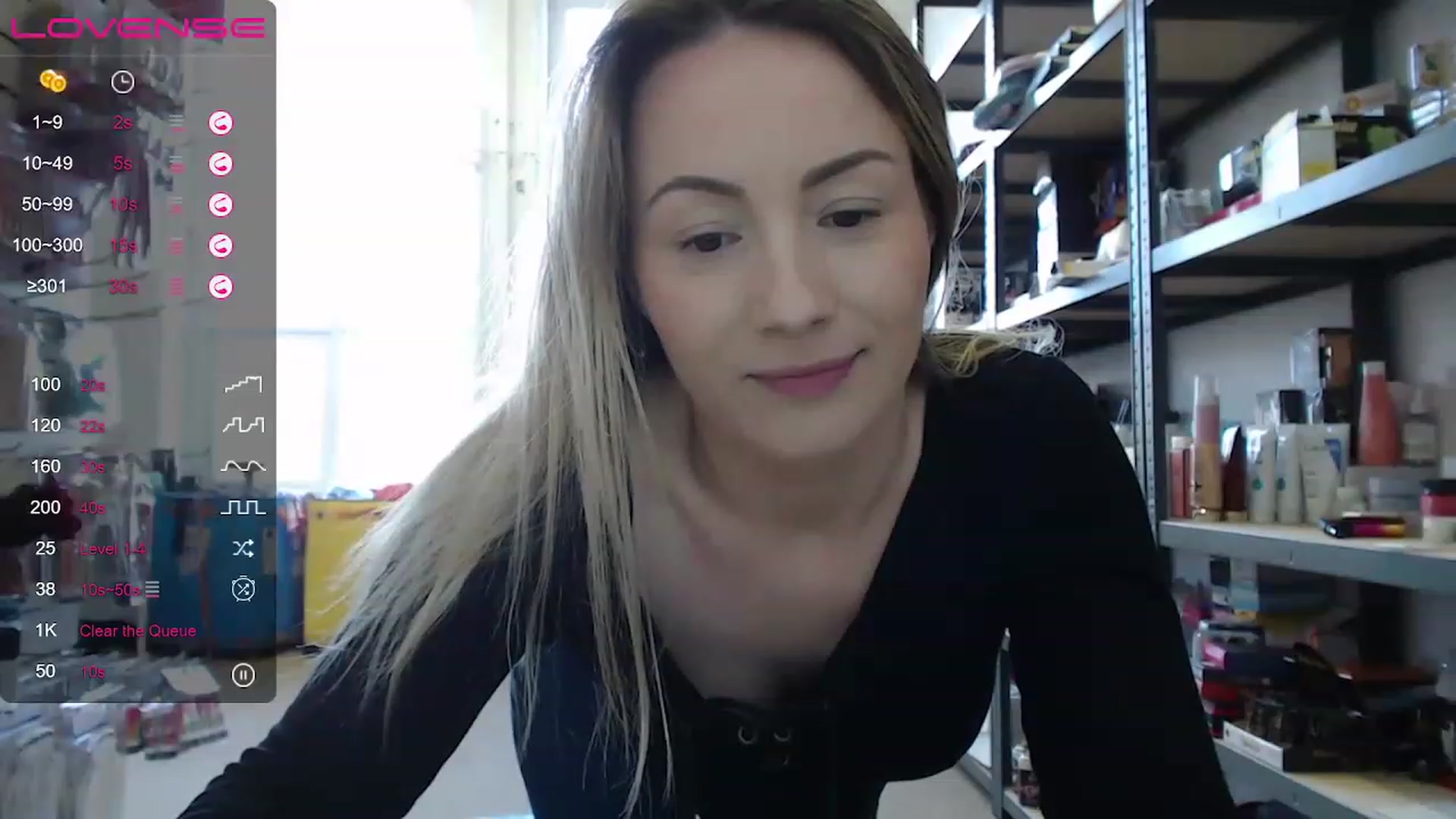 Gallery image thumbnail from Anna_E's myfreecams stream on, 11/28/2022, 11:39 image 19 of 20