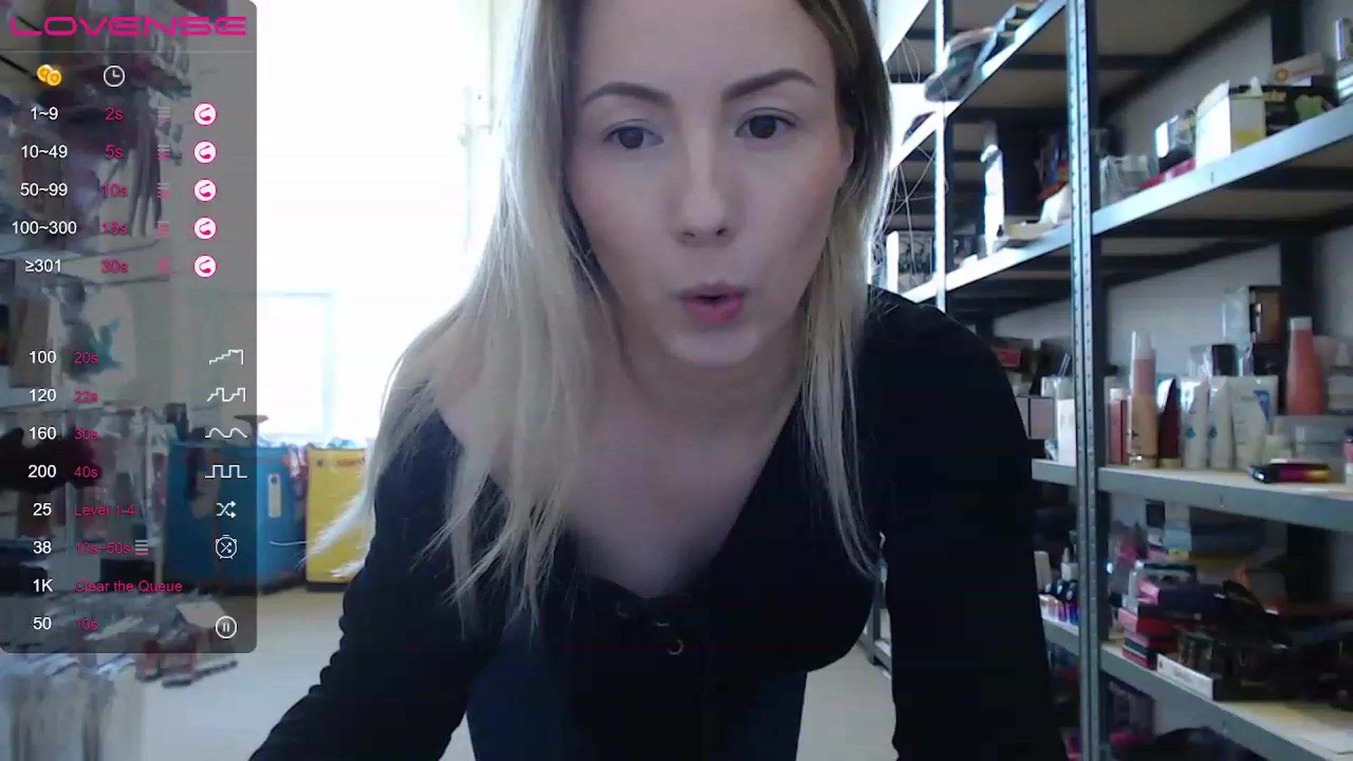 Gallery image thumbnail from Anna_E's myfreecams stream on, 11/28/2022, 11:39 image 11 of 20