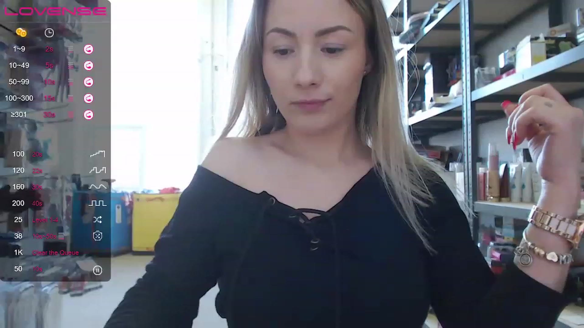 Gallery image thumbnail from Anna_E's myfreecams stream on, 11/28/2022, 11:39 image 12 of 20