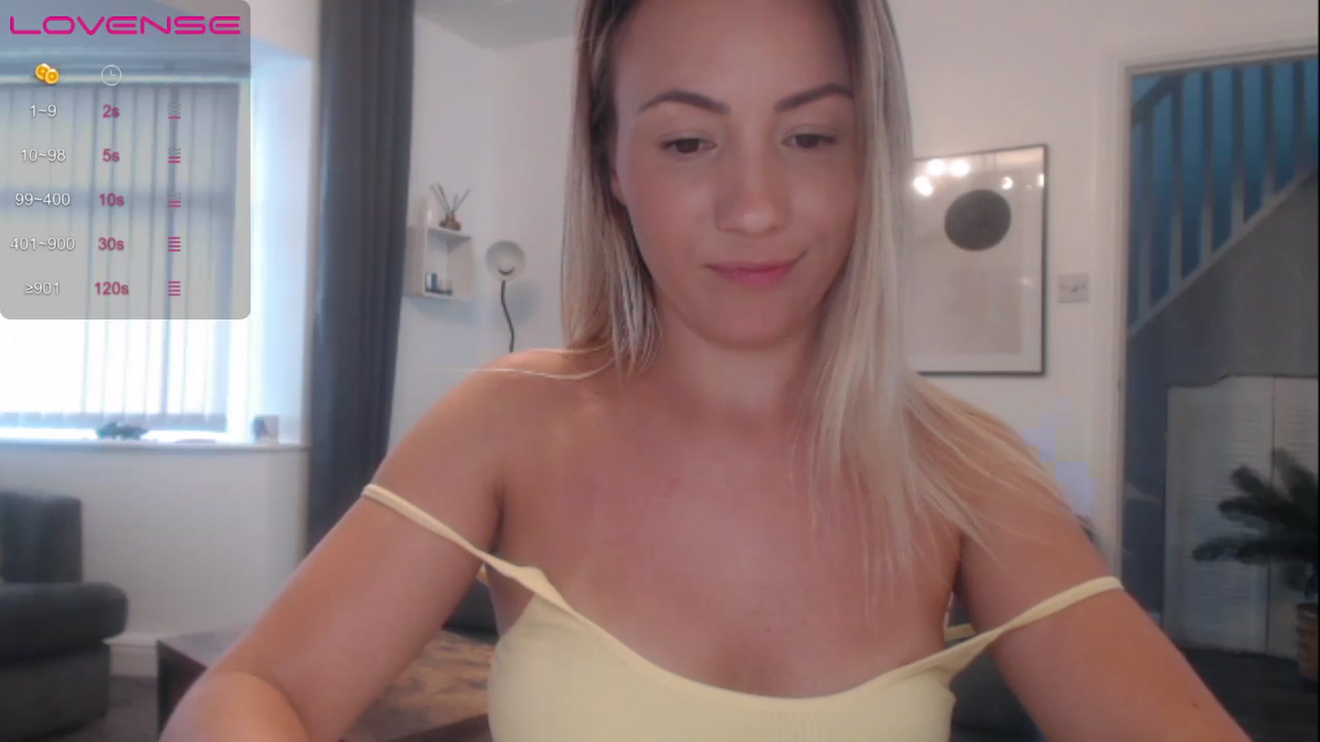 Gallery image thumbnail from Anna_E's myfreecams stream on, 07/13/2023, 10:09 image 9 of 20