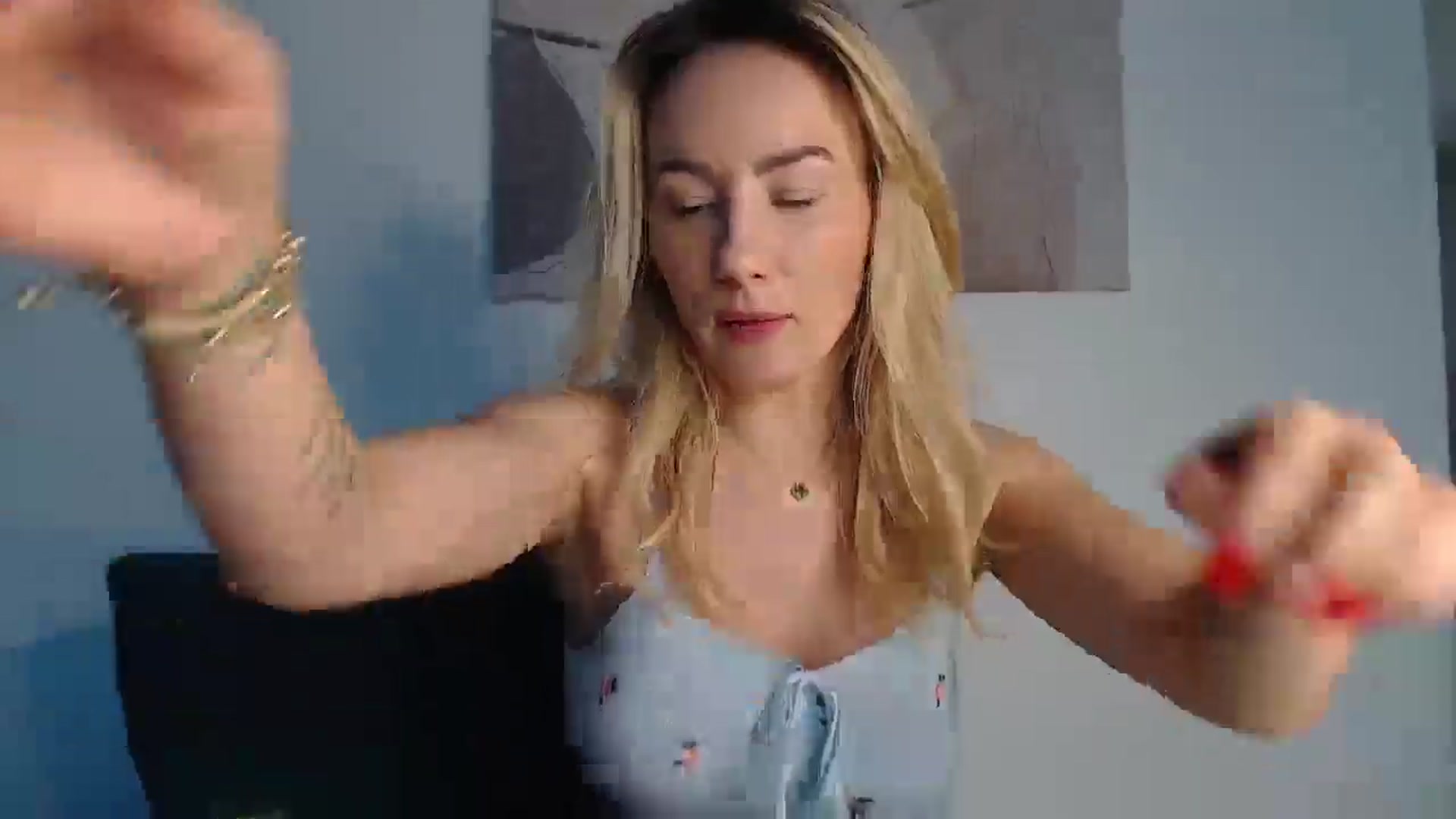 Gallery image thumbnail from Anna_E's myfreecams stream on, 10/25/2025, 13:40 image 20 of 20