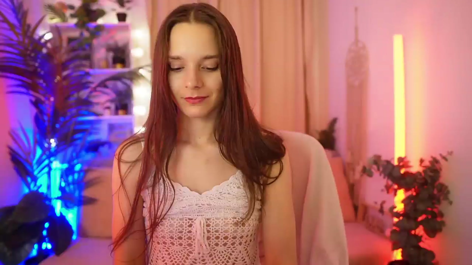 Gallery image thumbnail from Anna_Leah's myfreecams stream on, 06/28/2026, 22:58 image 16 of 20