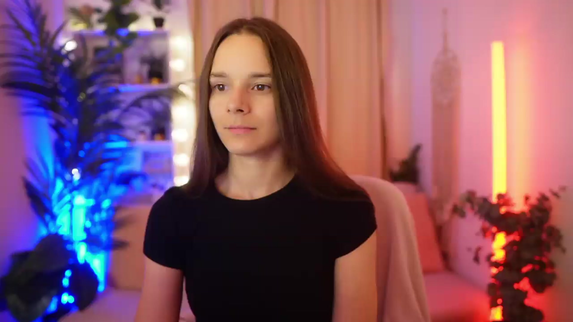Gallery image thumbnail from Anna_Leah's myfreecams stream on, 07/01/2026, 18:48 image 1 of 20