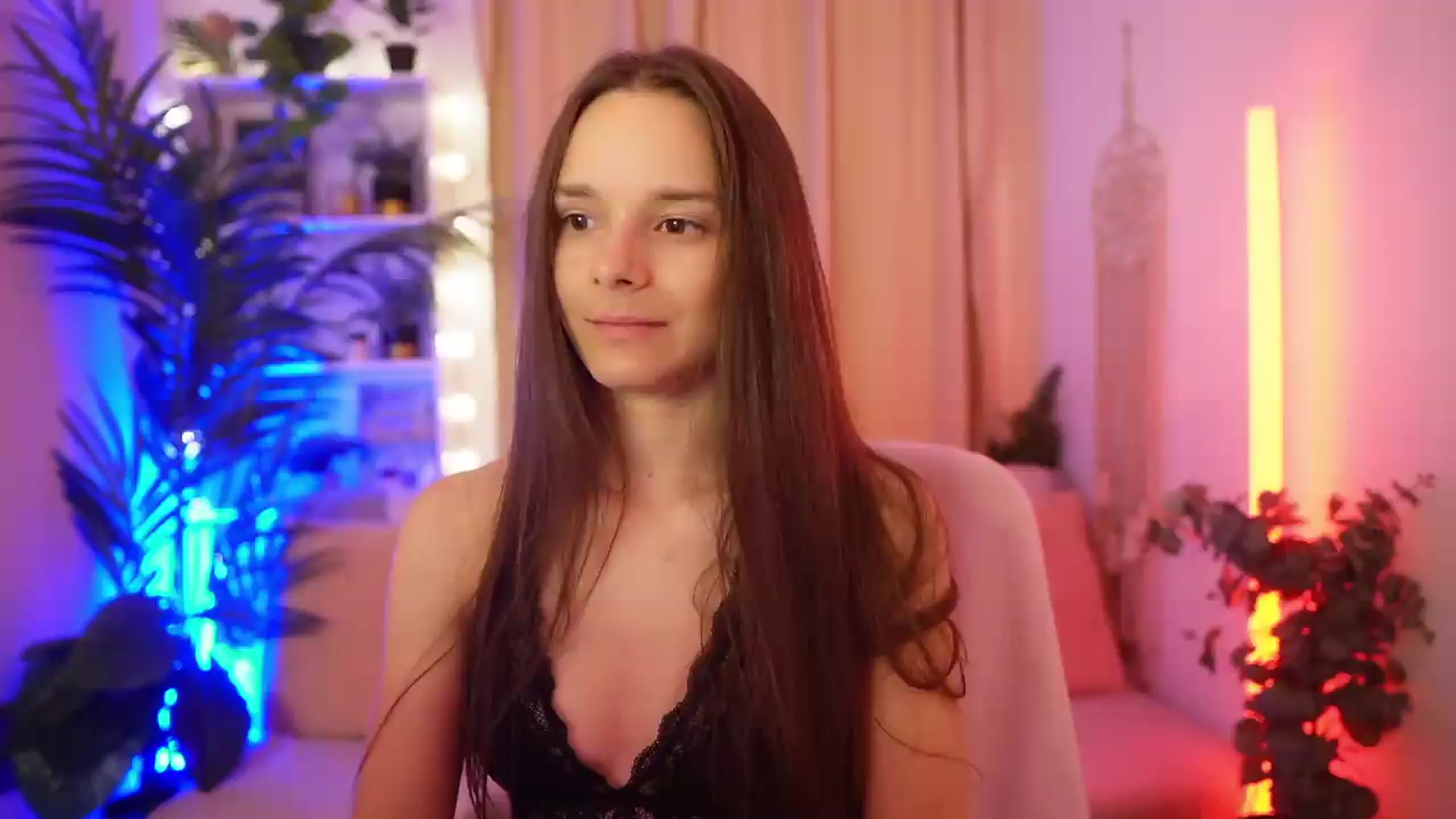 Gallery image thumbnail from Anna_Leah's myfreecams stream on, 07/01/2026, 21:35 image 10 of 20