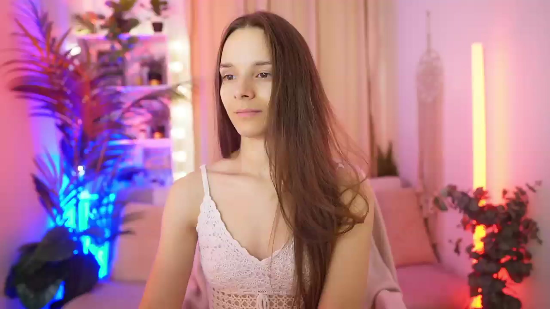 Gallery image thumbnail from Anna_Leah's myfreecams stream on, 07/02/2026, 21:01 image 16 of 20