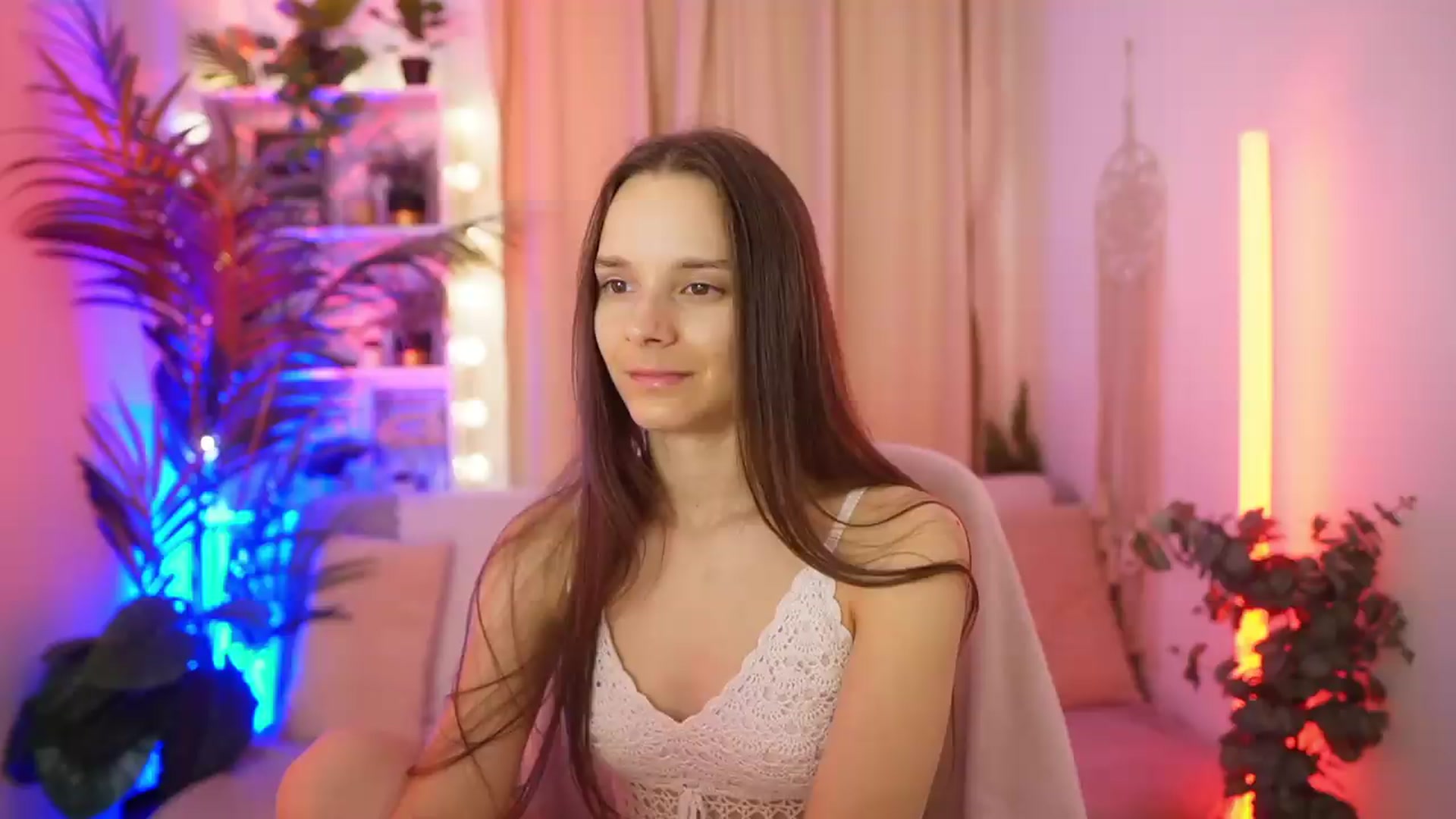 Gallery image thumbnail from Anna_Leah's myfreecams stream on, 07/02/2026, 22:18 image 8 of 20