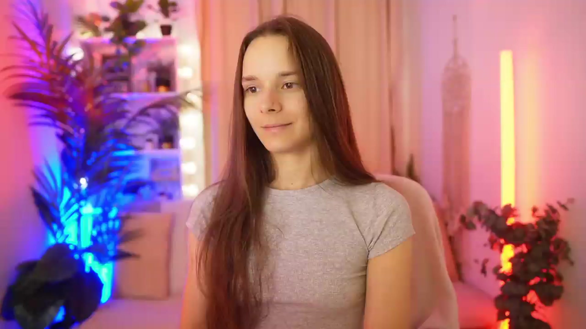 Gallery image thumbnail from Anna_Leah's myfreecams stream on, 07/03/2026, 19:01 image 15 of 20