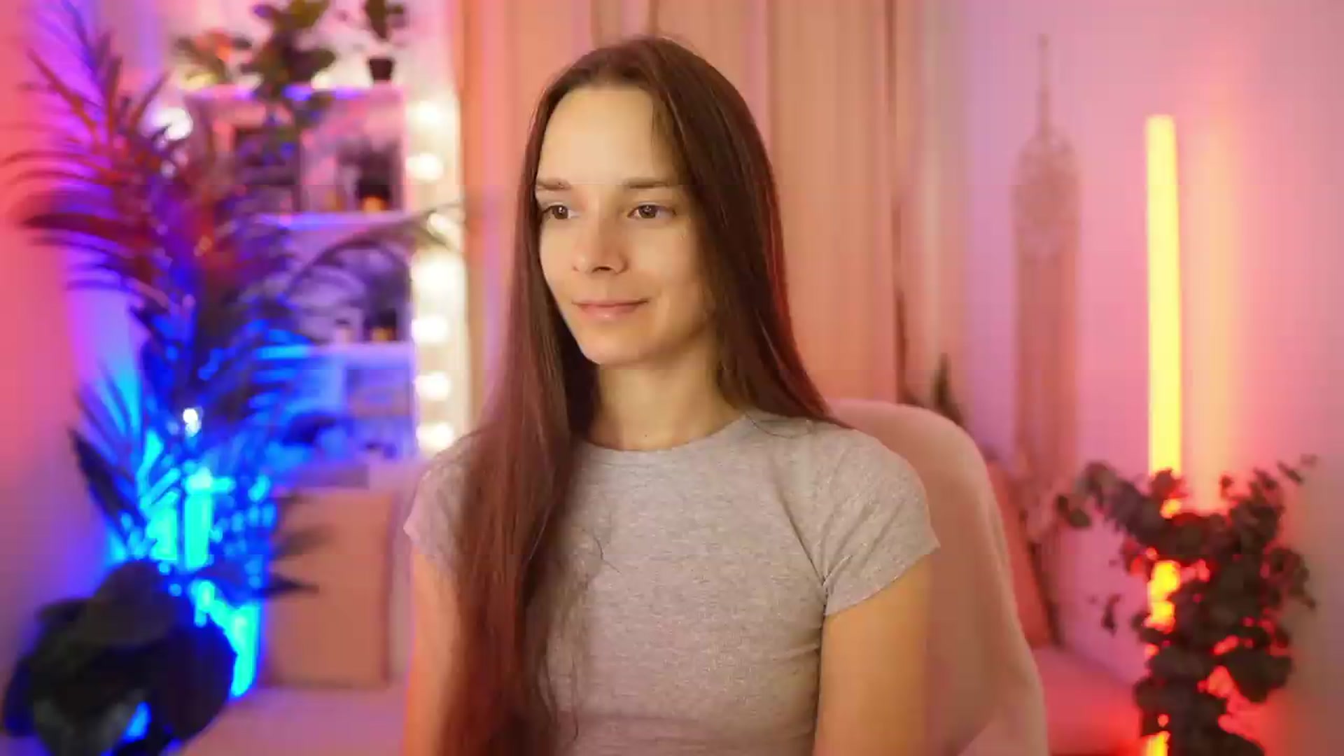 Gallery image thumbnail from Anna_Leah's myfreecams stream on, 07/03/2026, 19:01 image 12 of 20