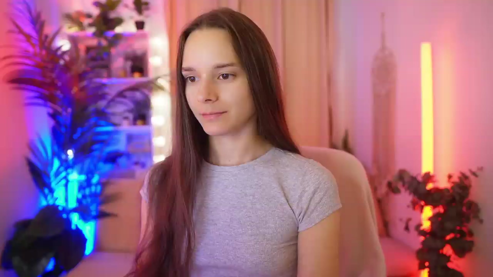 Gallery image thumbnail from Anna_Leah's myfreecams stream on, 07/03/2026, 19:01 image 1 of 20