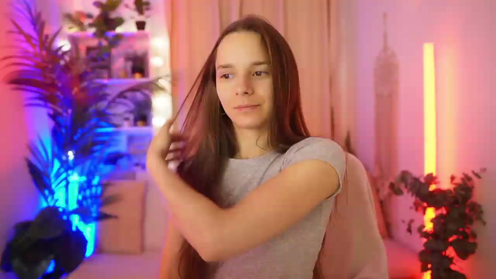 Gallery image thumbnail from Anna_Leah's myfreecams stream on, 07/03/2026, 19:01 image 14 of 20