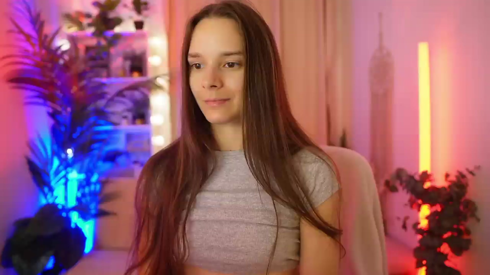 Gallery image thumbnail from Anna_Leah's myfreecams stream on, 07/03/2026, 20:01 image 5 of 20