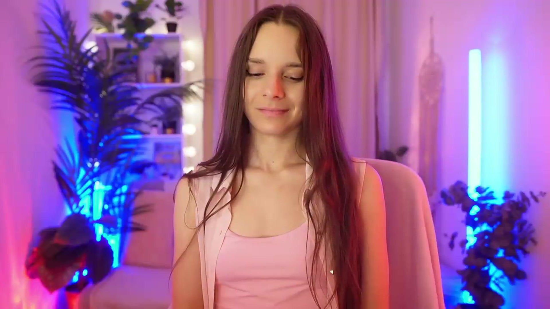 Gallery image thumbnail from Anna_Leah's myfreecams stream on, 07/12/2026, 22:53 image 11 of 20