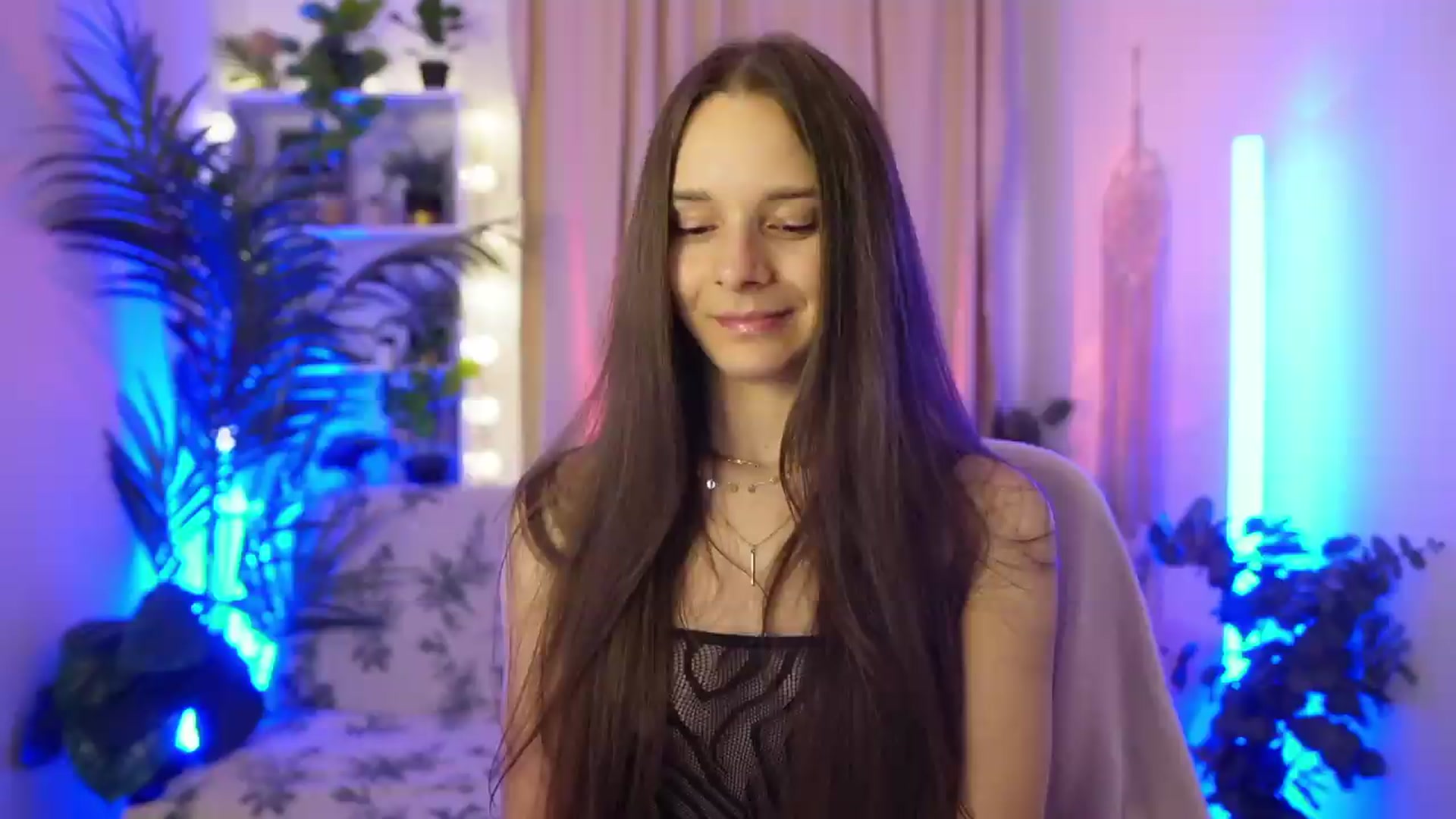 Gallery image thumbnail from Anna_Leah's myfreecams stream on, 07/18/2026, 21:04 image 4 of 20