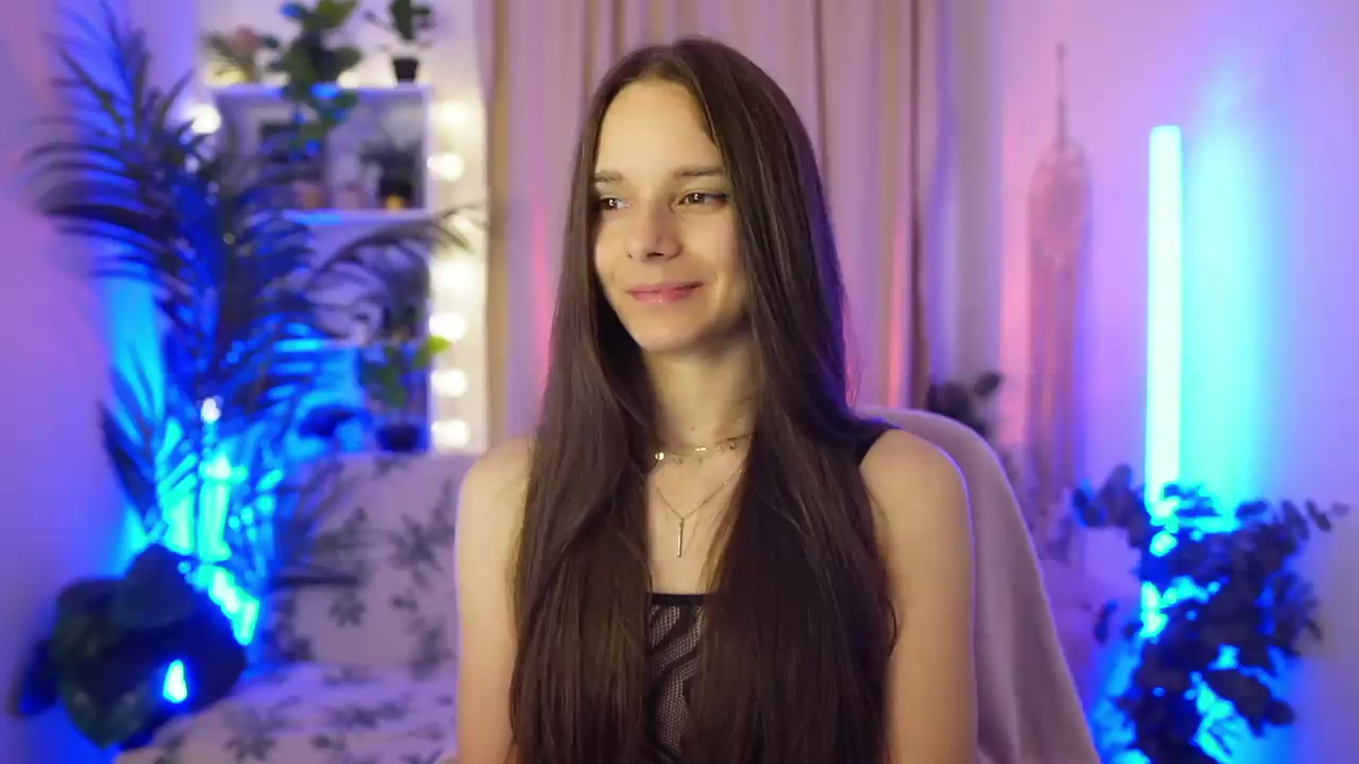 Gallery image thumbnail from Anna_Leah's myfreecams stream on, 07/18/2026, 21:04 image 10 of 20