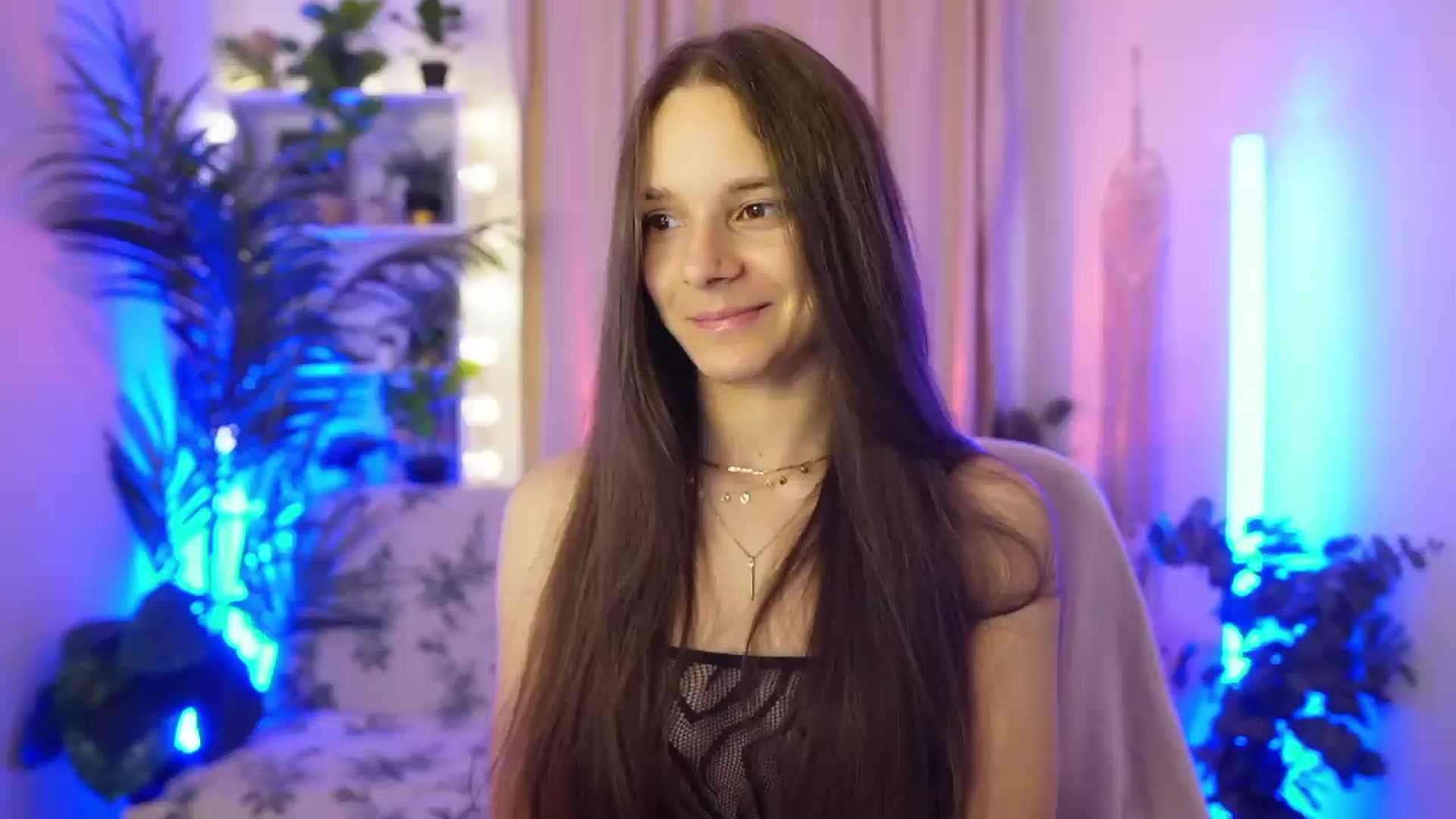 Gallery image thumbnail from Anna_Leah's myfreecams stream on, 07/18/2026, 21:04 image 6 of 20