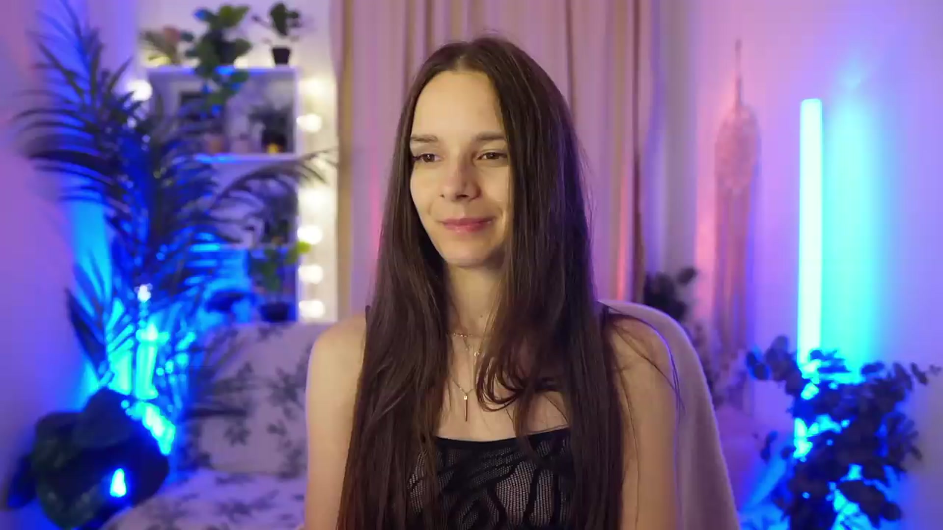 Gallery image thumbnail from Anna_Leah's myfreecams stream on, 07/18/2026, 22:48 image 2 of 20