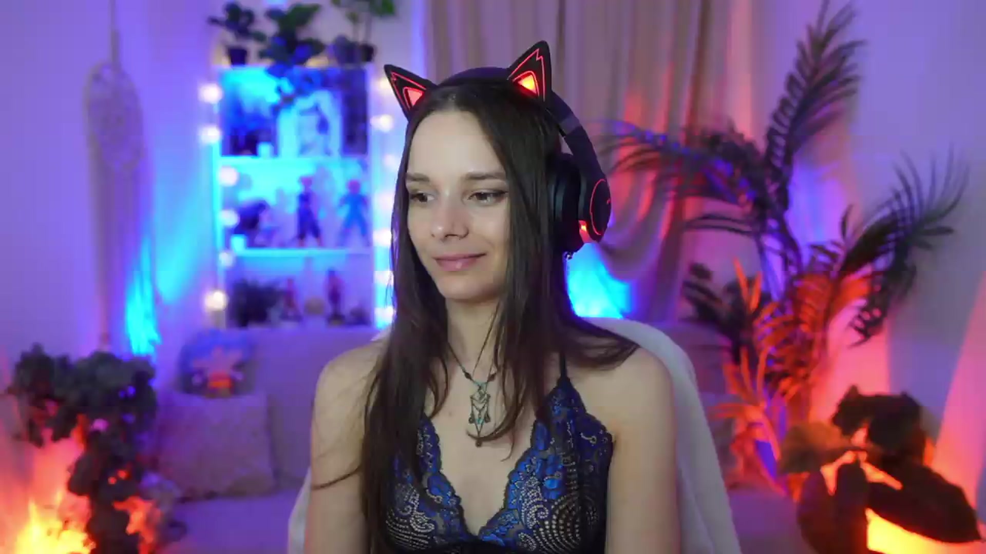 Gallery image thumbnail from Anna_Leah's myfreecams stream on, 07/28/2026, 22:43 image 2 of 20