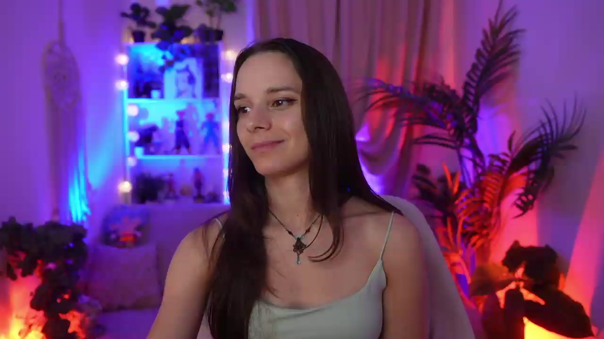 Gallery image thumbnail from Anna_Leah's myfreecams stream on, 07/29/2026, 02:24 image 5 of 20