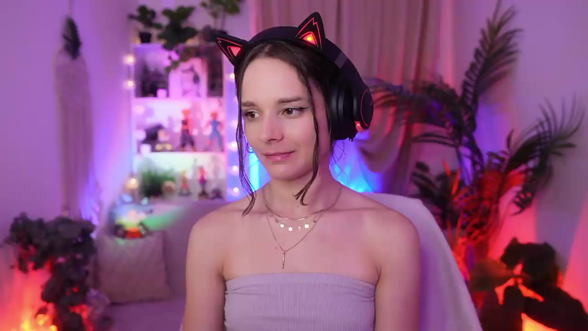 Gallery image thumbnail from Anna_Leah's myfreecams stream on, 07/29/2026, 20:53 image 4 of 20