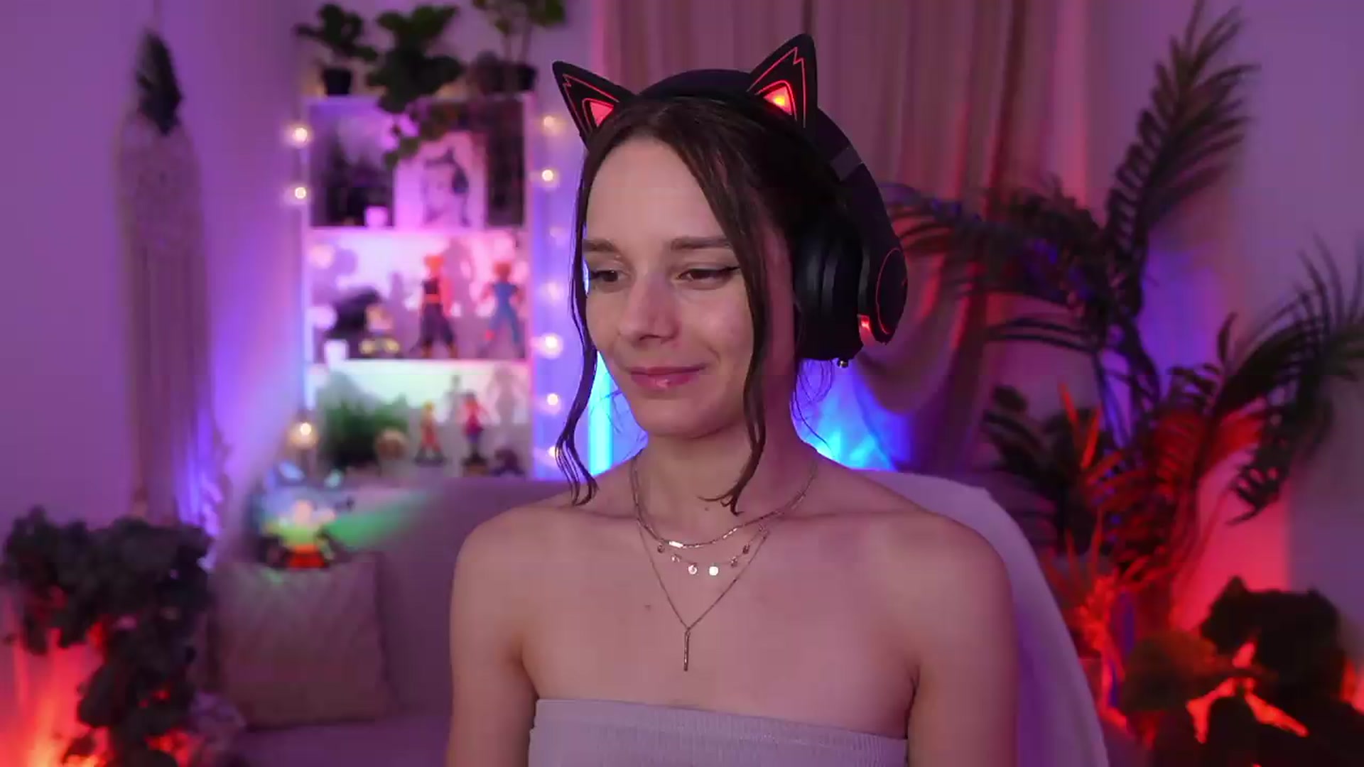 Gallery image thumbnail from Anna_Leah's myfreecams stream on, 07/29/2026, 21:44 image 4 of 20