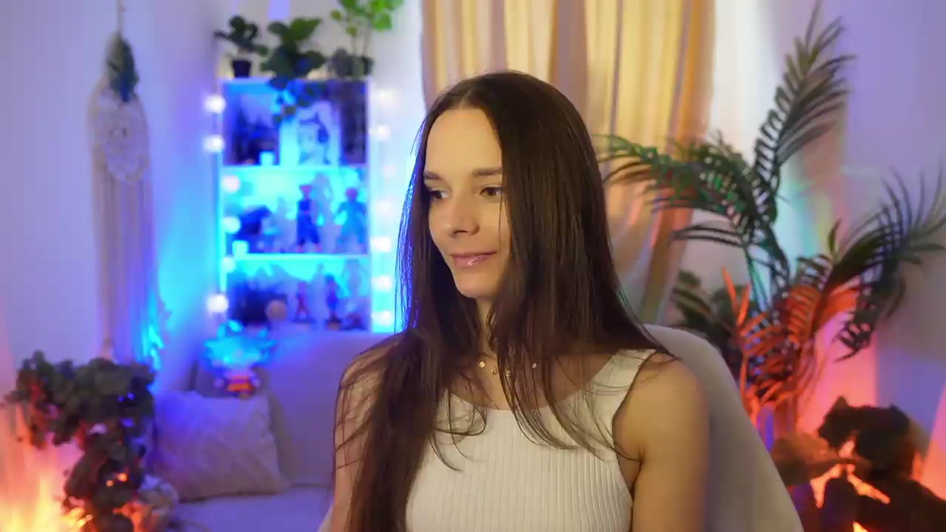 Gallery image thumbnail from Anna_Leah's myfreecams stream on, 07/30/2026, 15:27 image 8 of 20