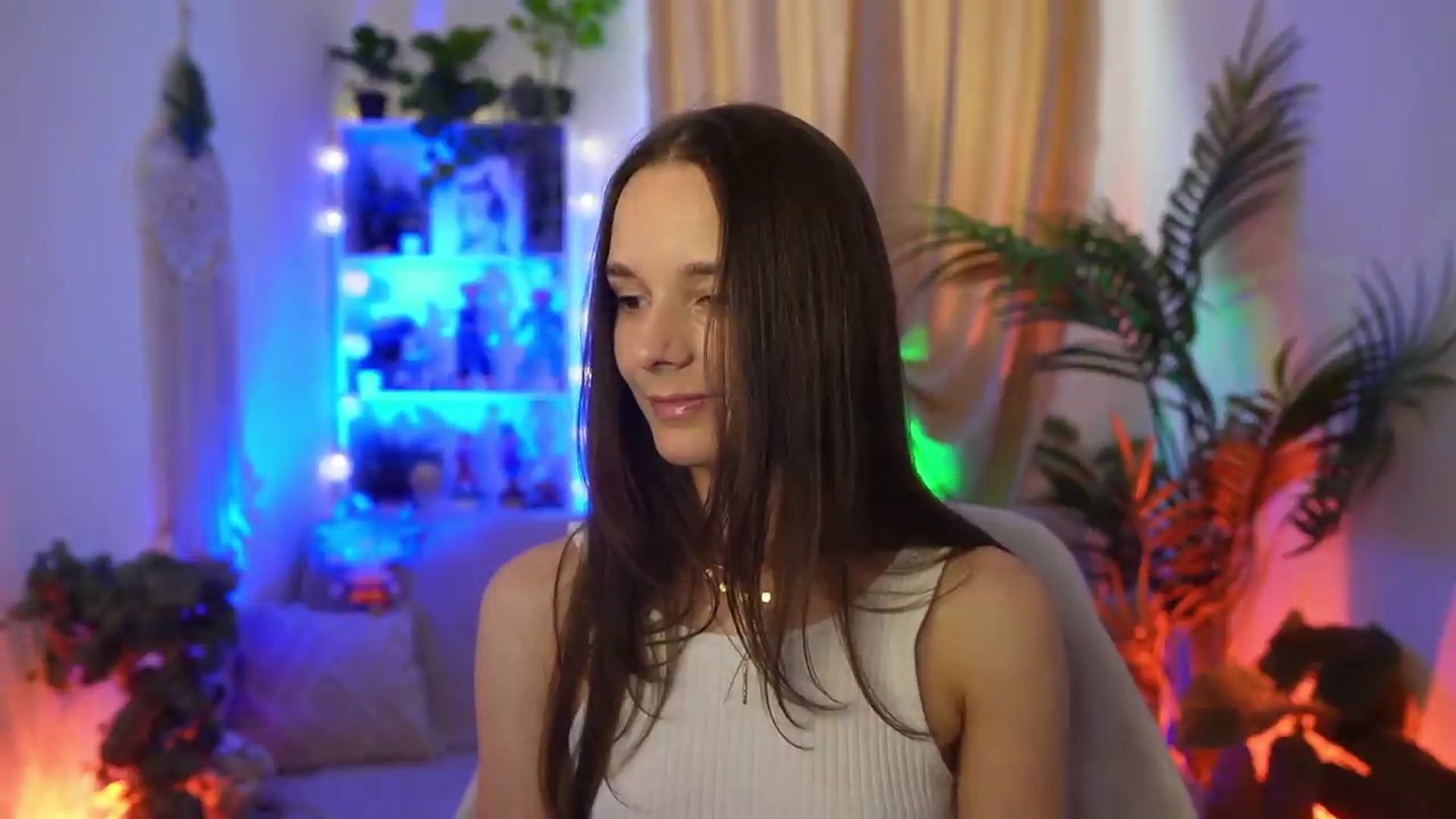 Gallery image thumbnail from Anna_Leah's myfreecams stream on, 07/30/2026, 15:27 image 19 of 20