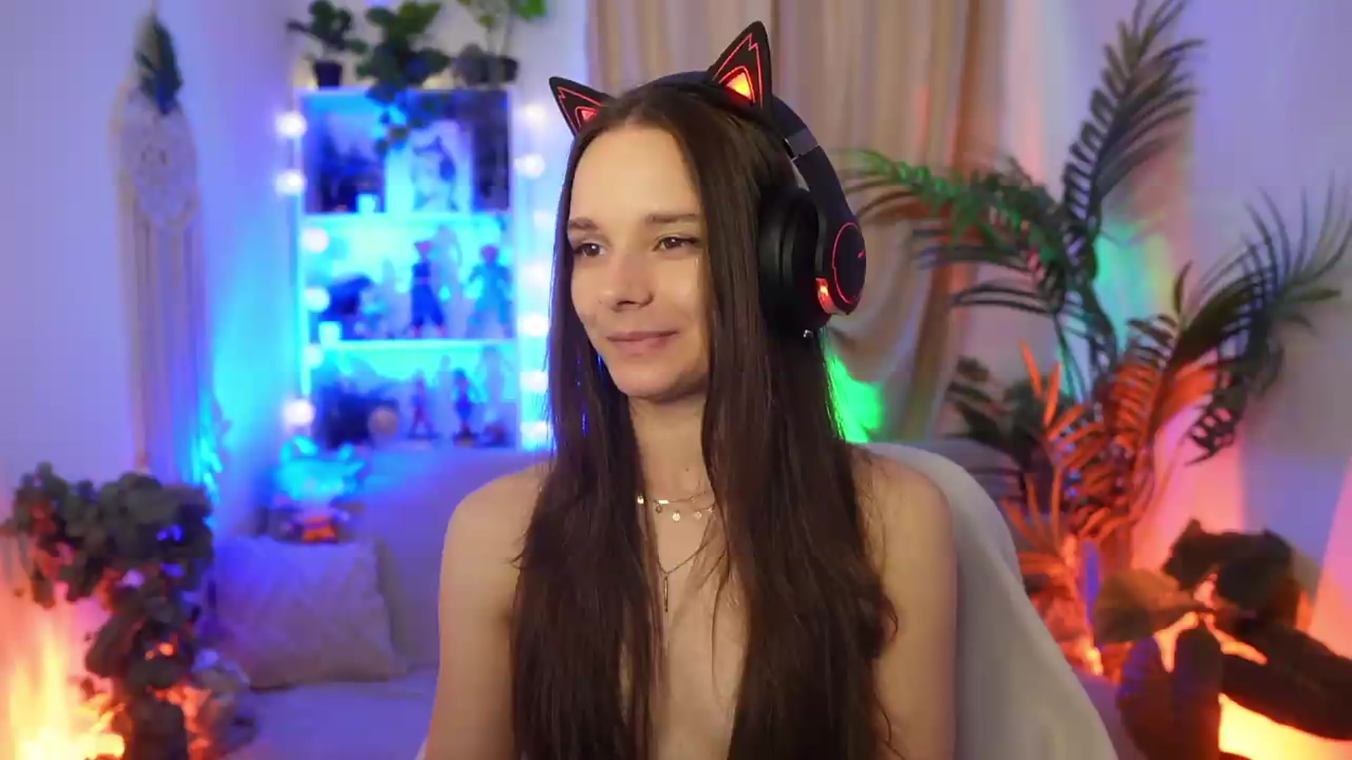 Gallery image thumbnail from Anna_Leah's myfreecams stream on, 07/30/2026, 17:19 image 20 of 20
