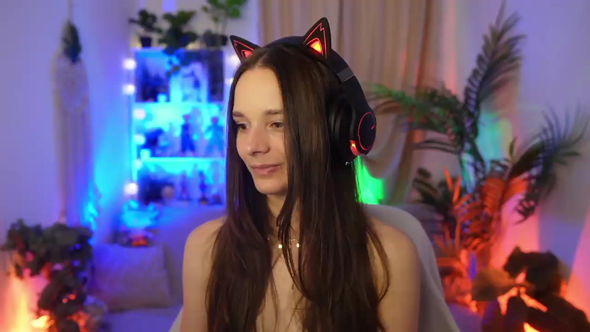 Gallery image thumbnail from Anna_Leah's myfreecams stream on, 07/30/2026, 17:58 image 10 of 20
