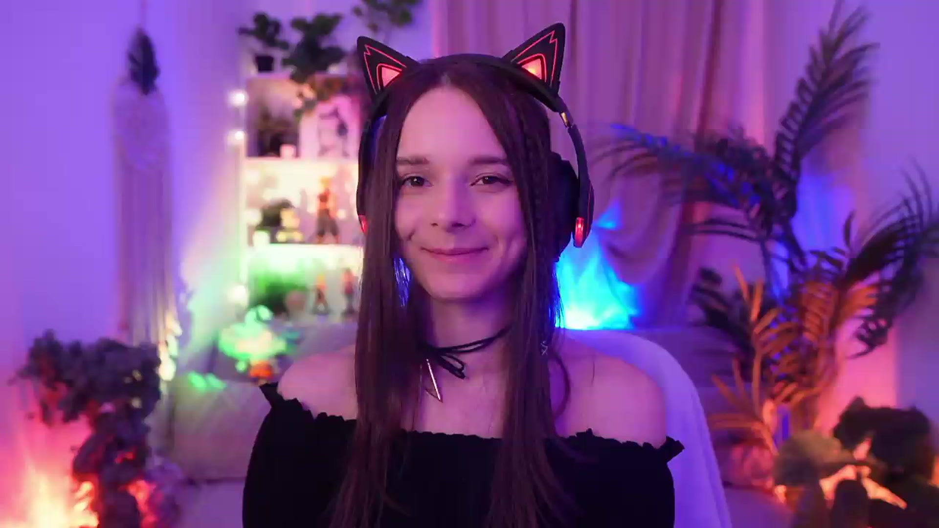 Gallery image thumbnail from Anna_Leah's myfreecams stream on, 08/03/2026, 20:46 image 18 of 20