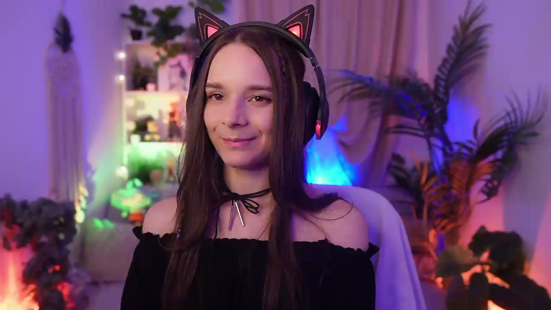 Gallery image thumbnail from Anna_Leah's myfreecams stream on, 08/03/2026, 20:46 image 2 of 20