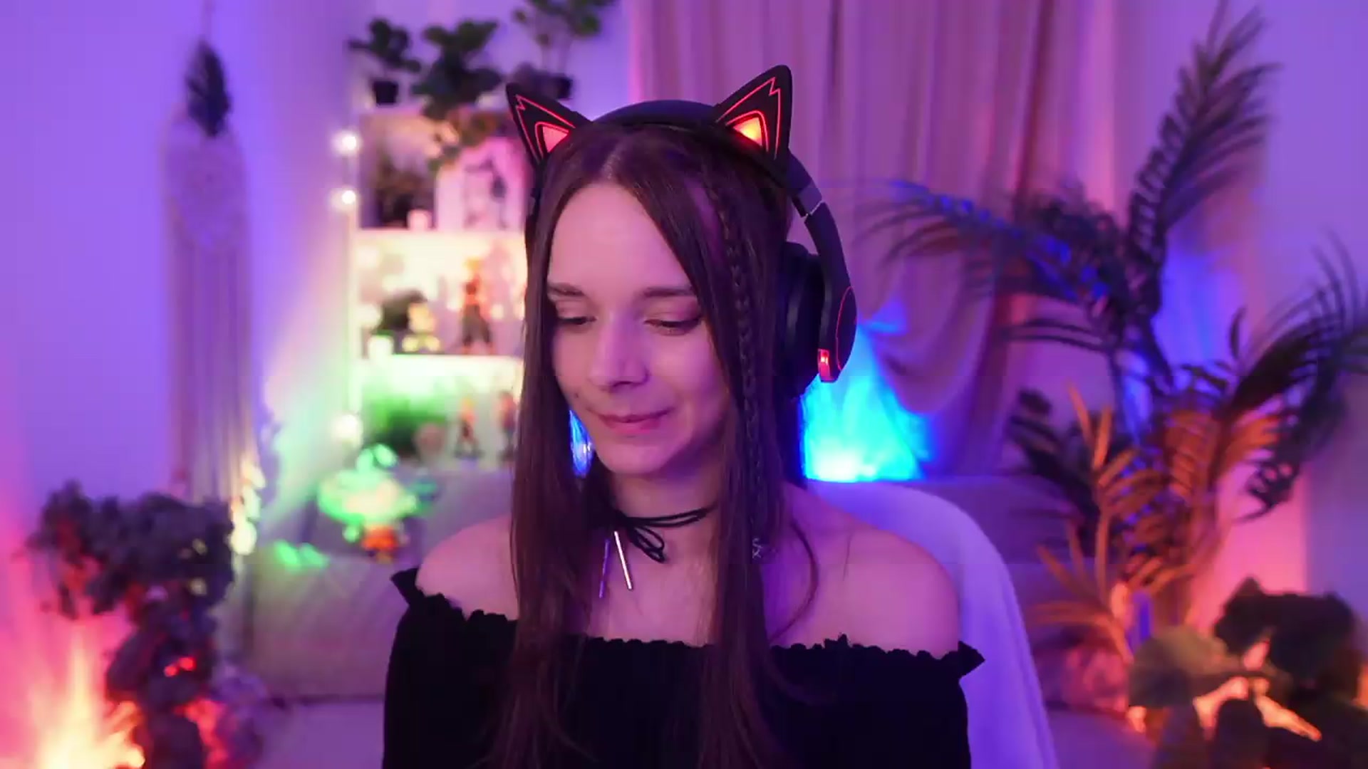Gallery image thumbnail from Anna_Leah's myfreecams stream on, 08/03/2026, 20:46 image 17 of 20
