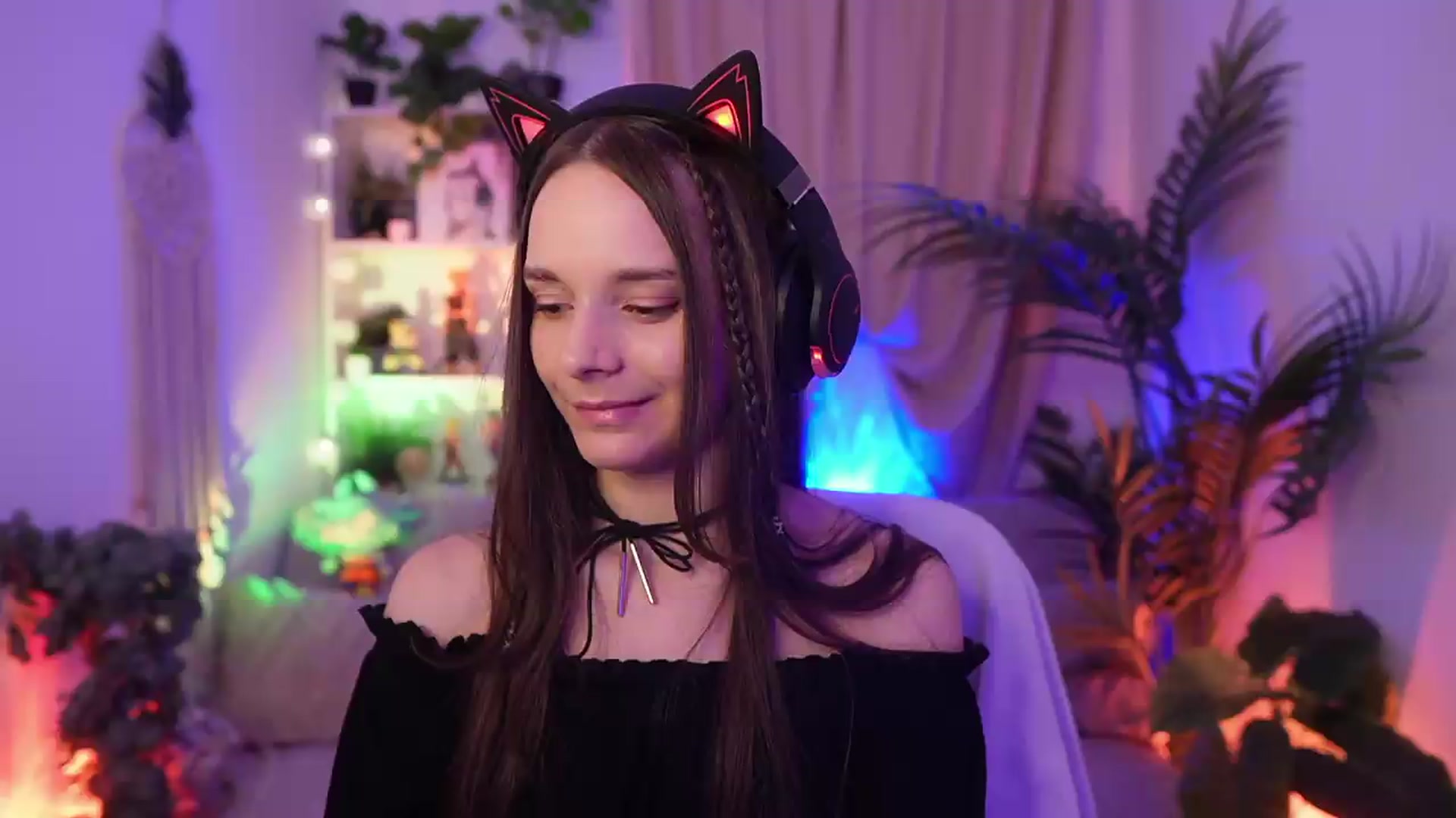 Gallery image thumbnail from Anna_Leah's myfreecams stream on, 08/03/2026, 20:46 image 5 of 20